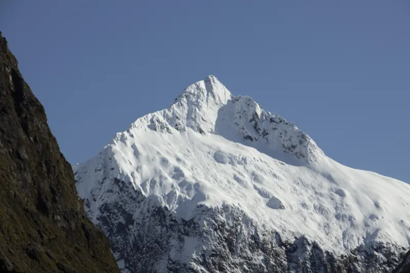 Mount Tūtoko, Fiordland National Park, New Zealand [OC] [5184x3456]