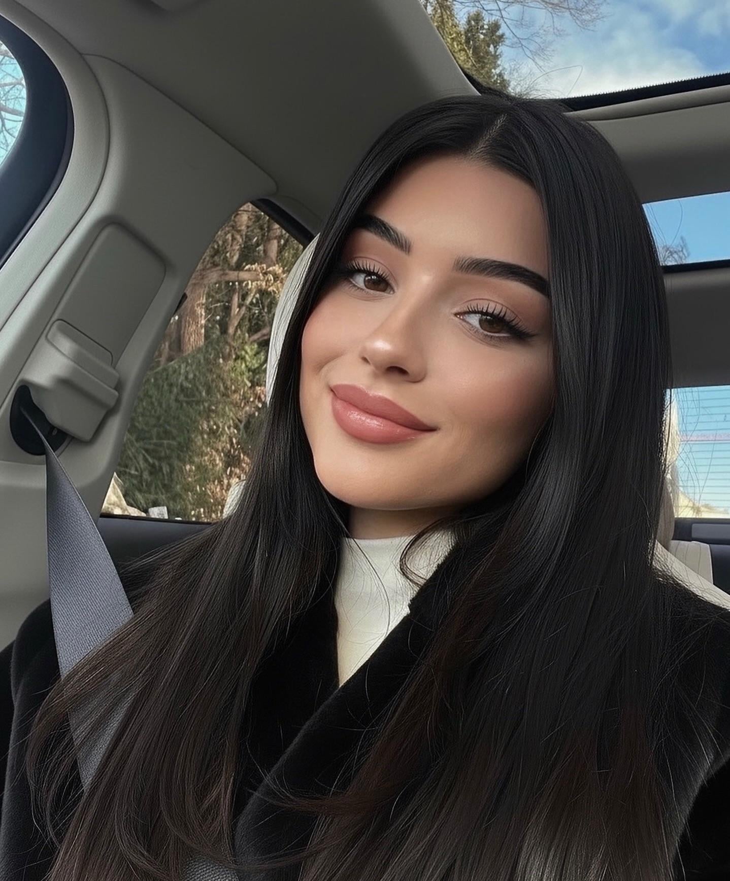 HuckleberryRoyal4971 Kha