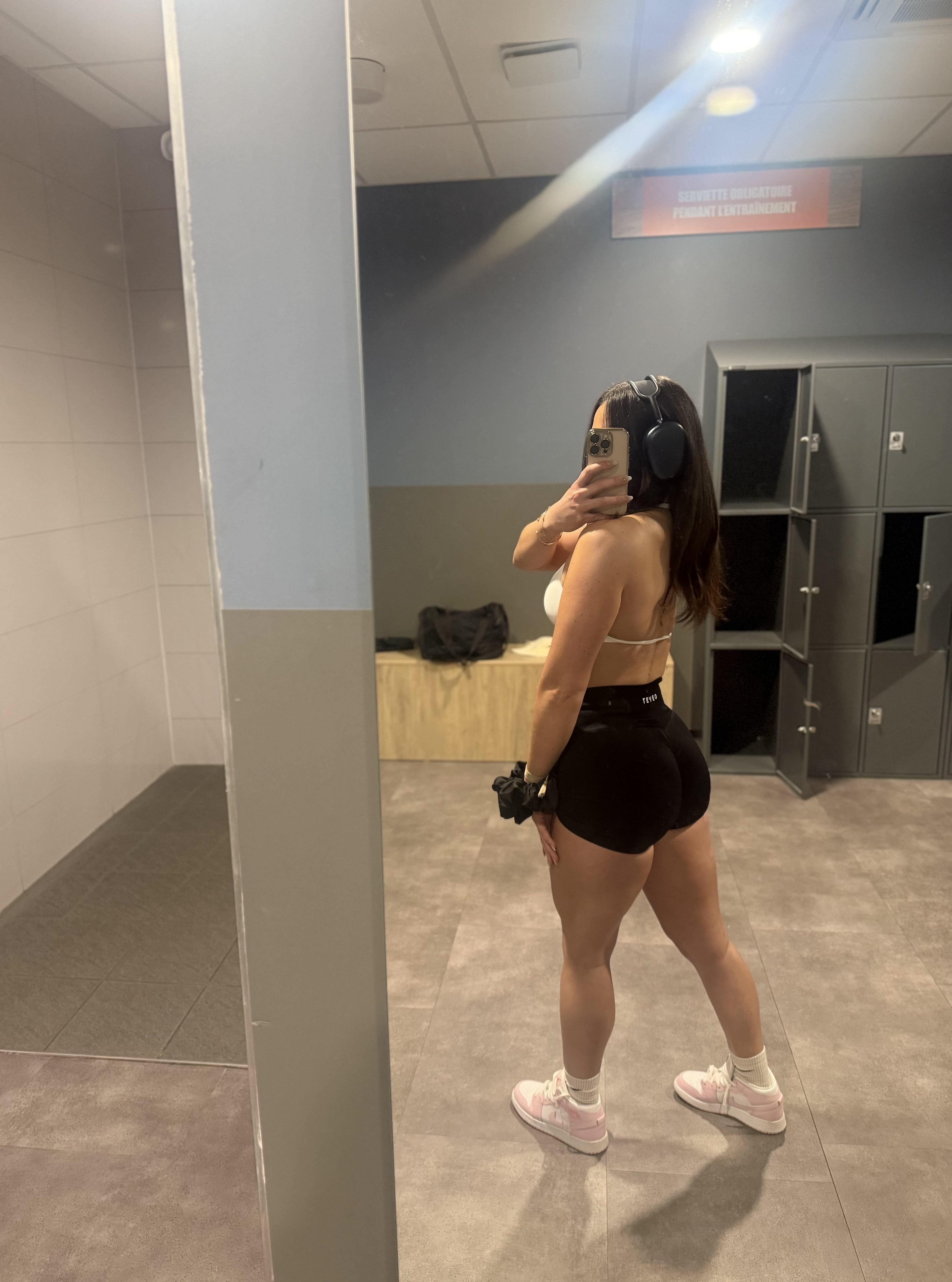 CollaredBabbe Bồ
