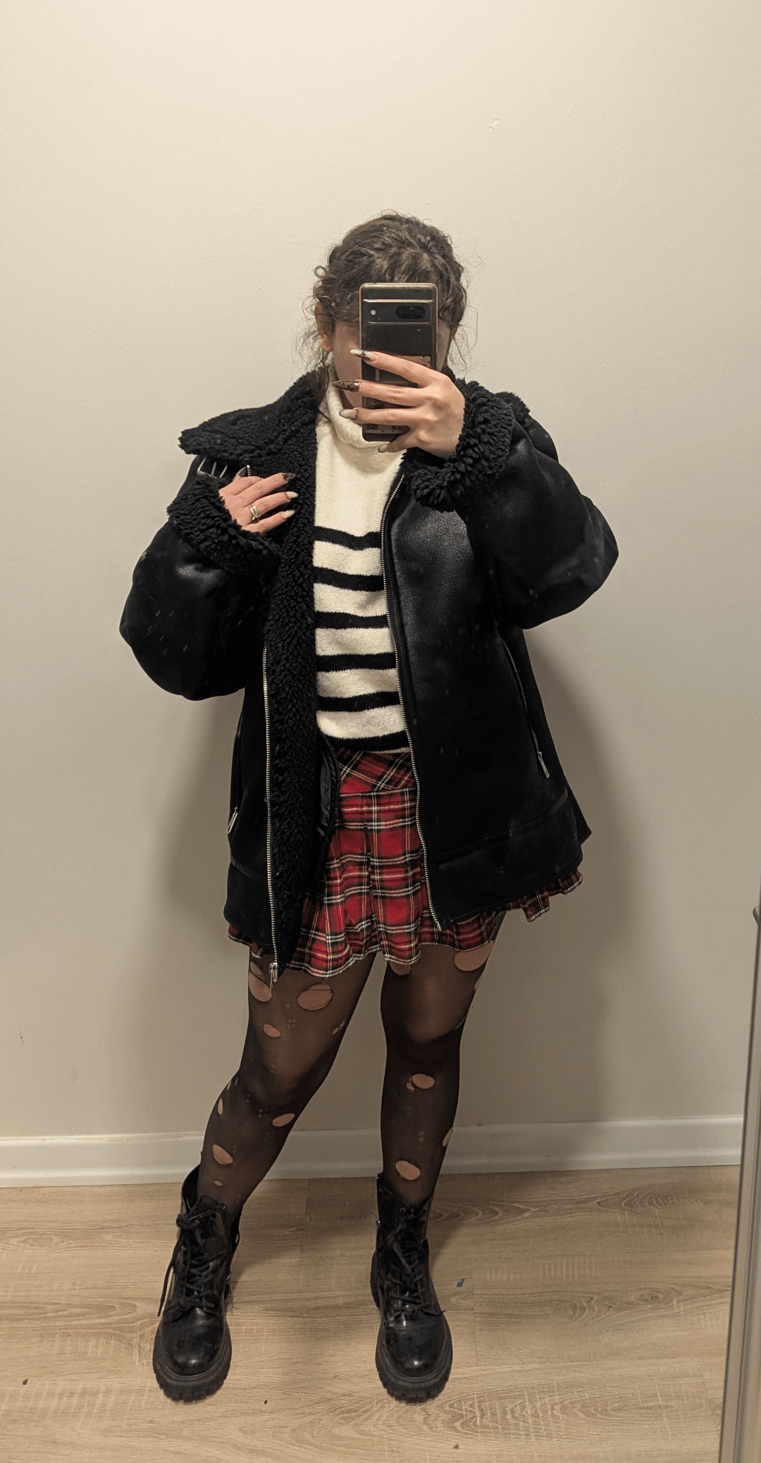 ImpossiblePen5332 Hồ