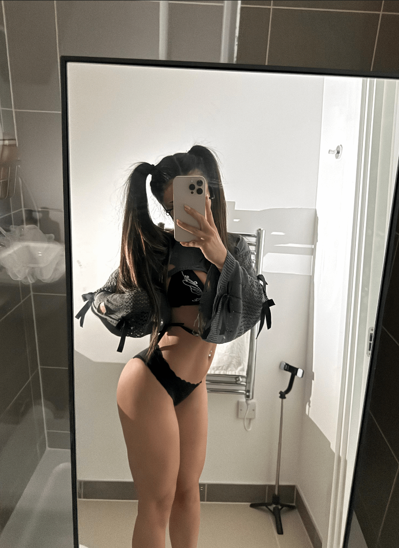 IzzieIzzyInviting Ung