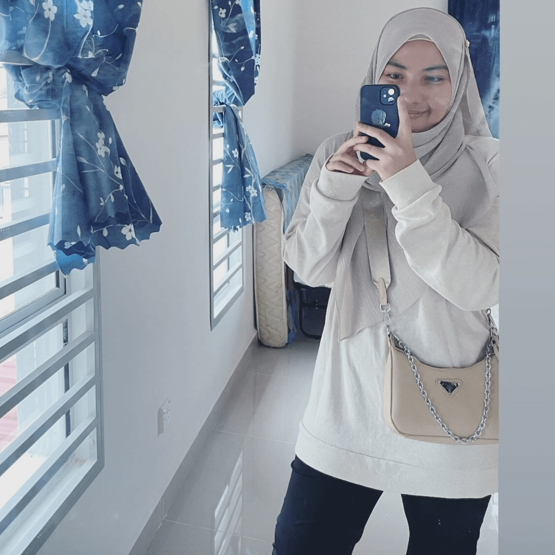 ImpressiveGuess223 Lê