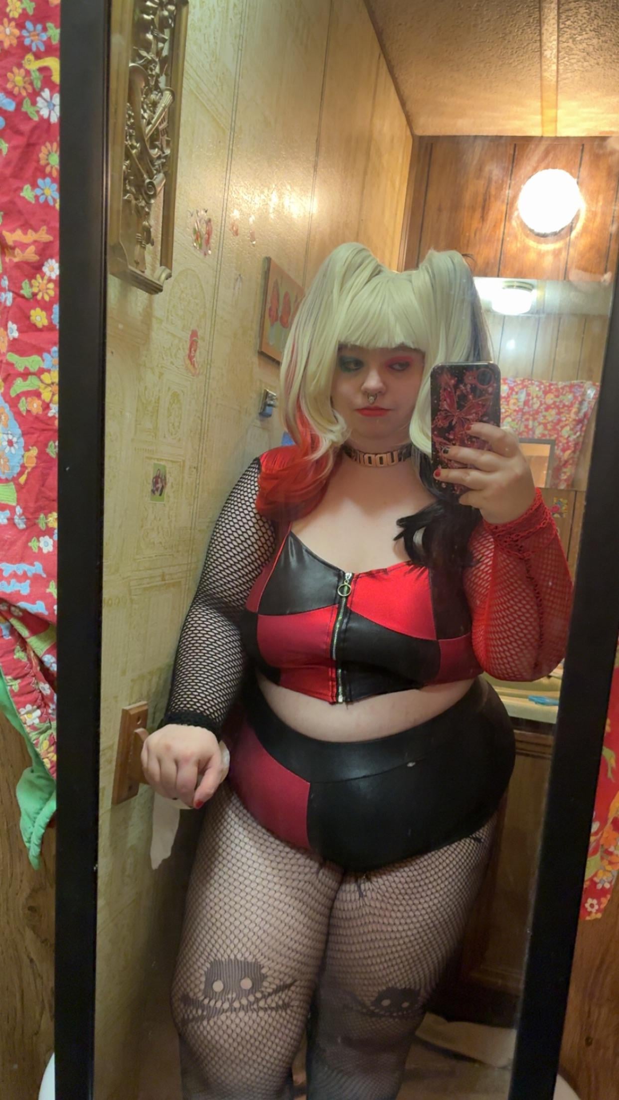GothicVampireQueen25
