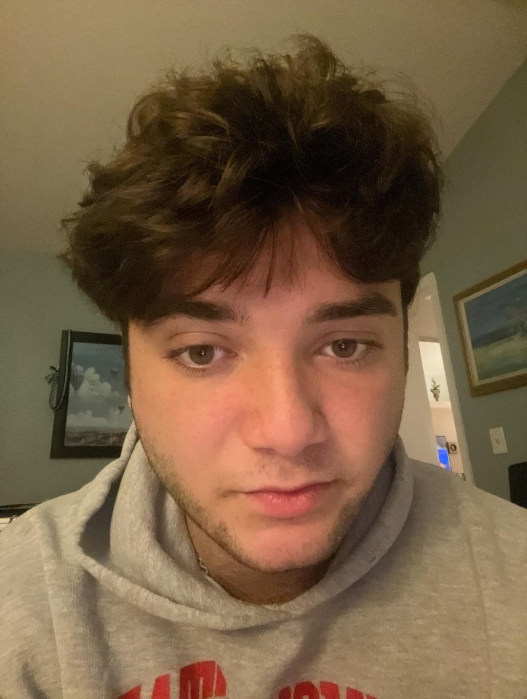 RealisticCarrot852 Từ