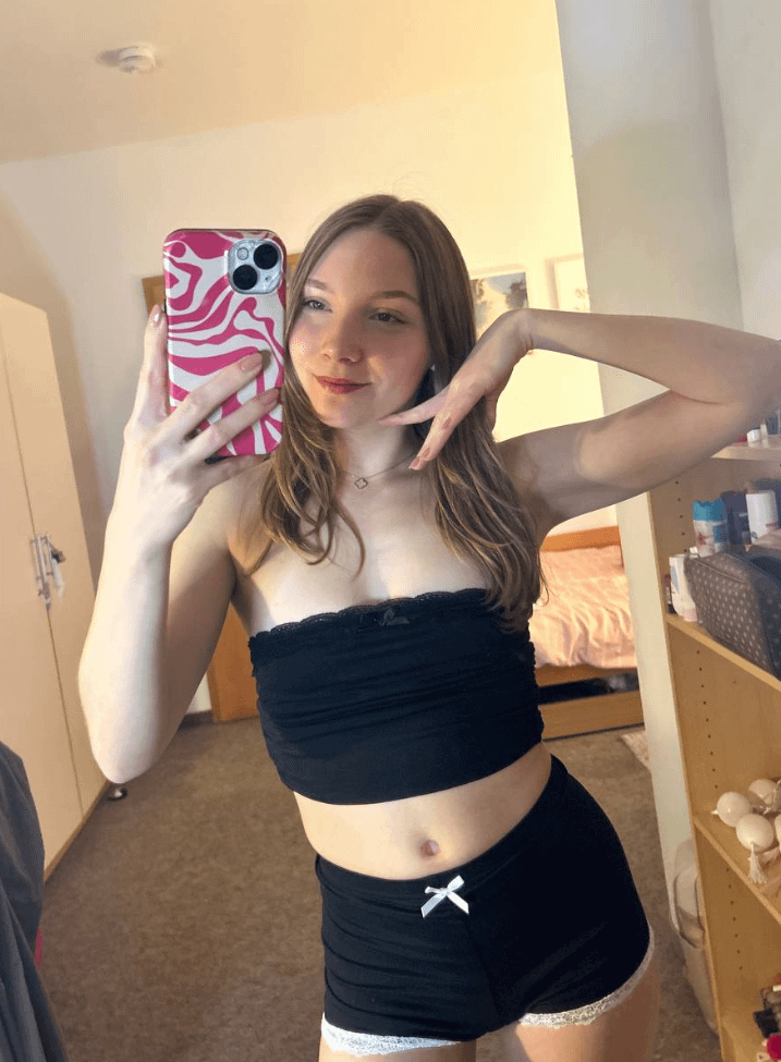 VelvetGleamx Khổng