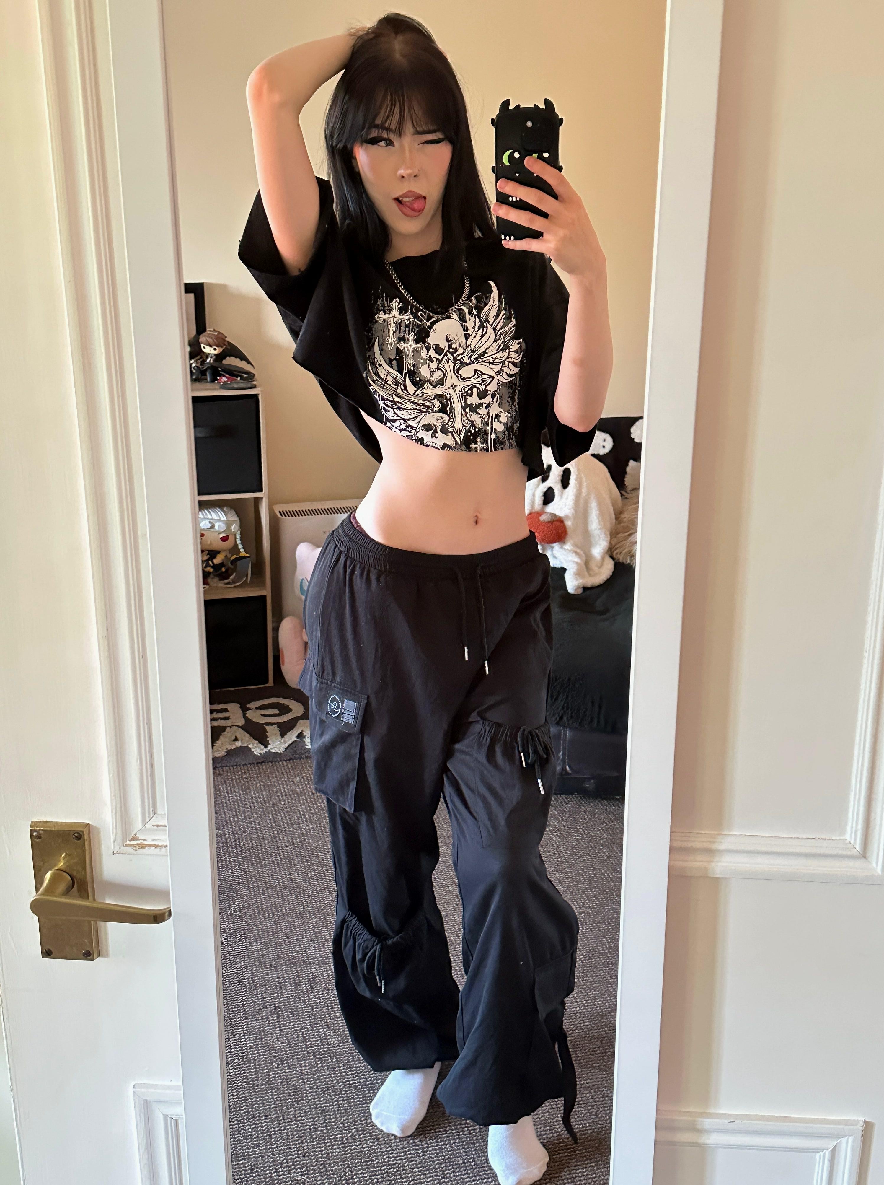 MindlessAd2126 L&acirc;m