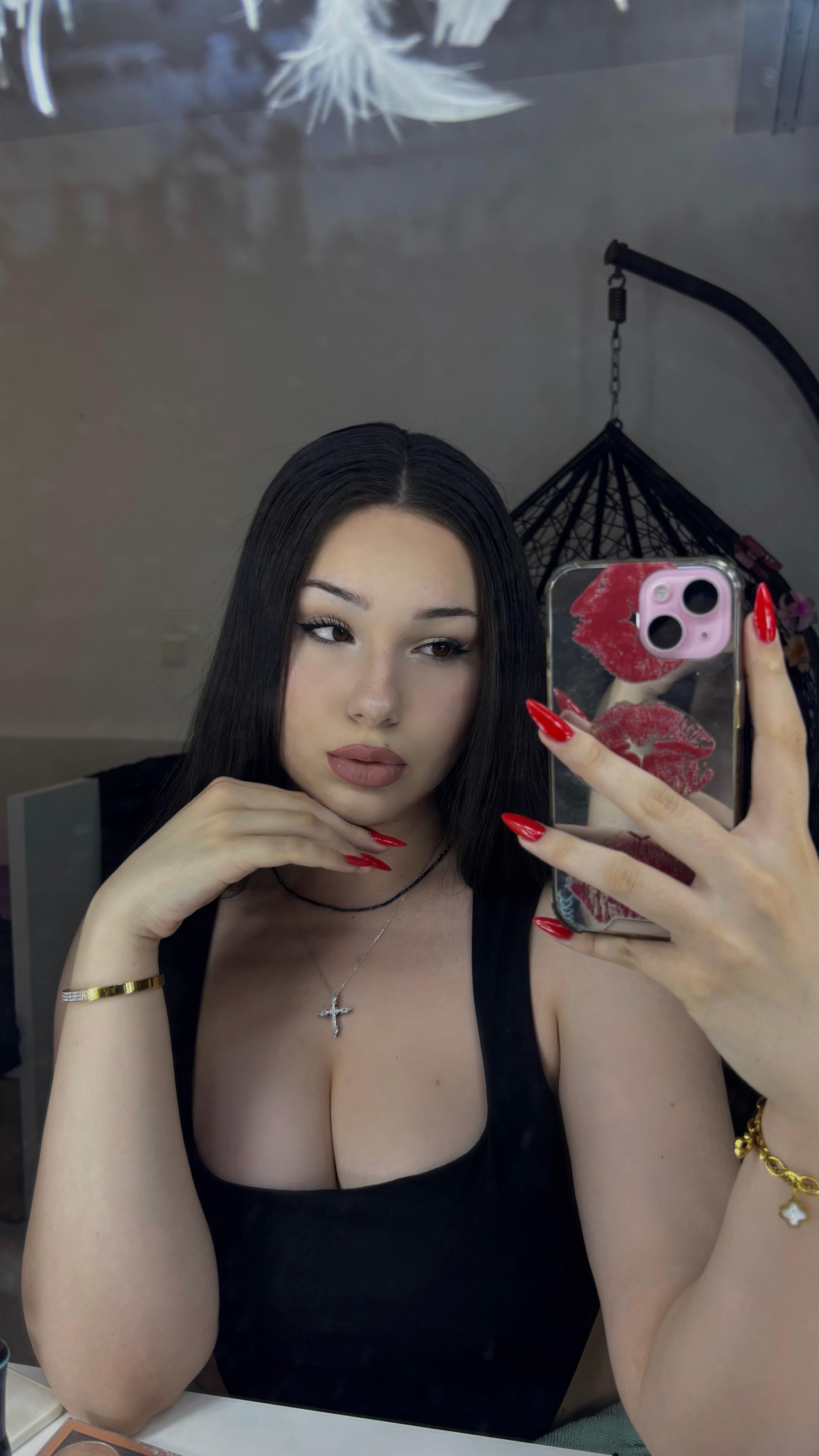 14saraaaa