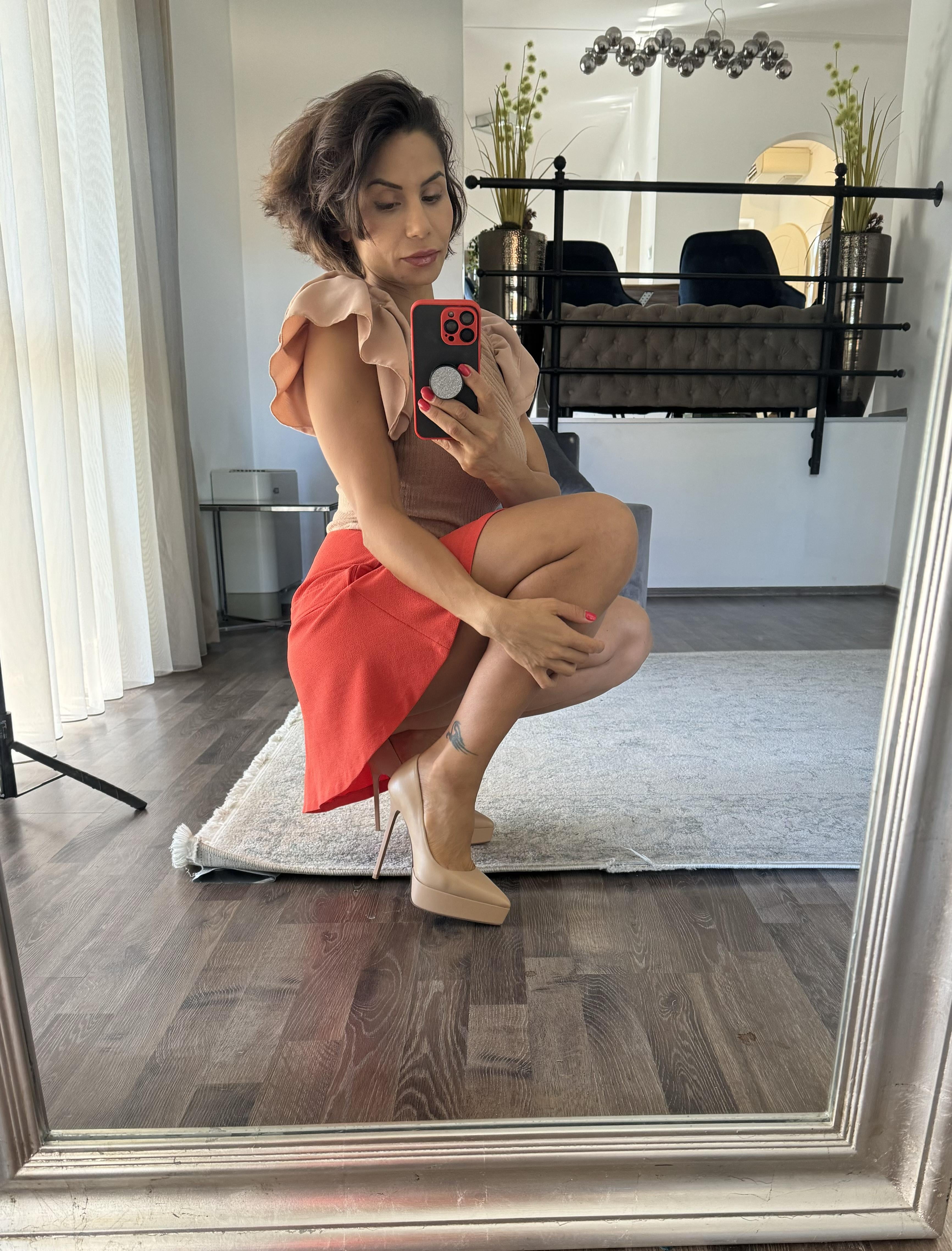Tannedpeaches