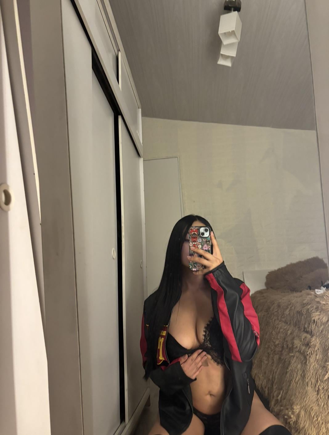 EnticingGirl Đỗ