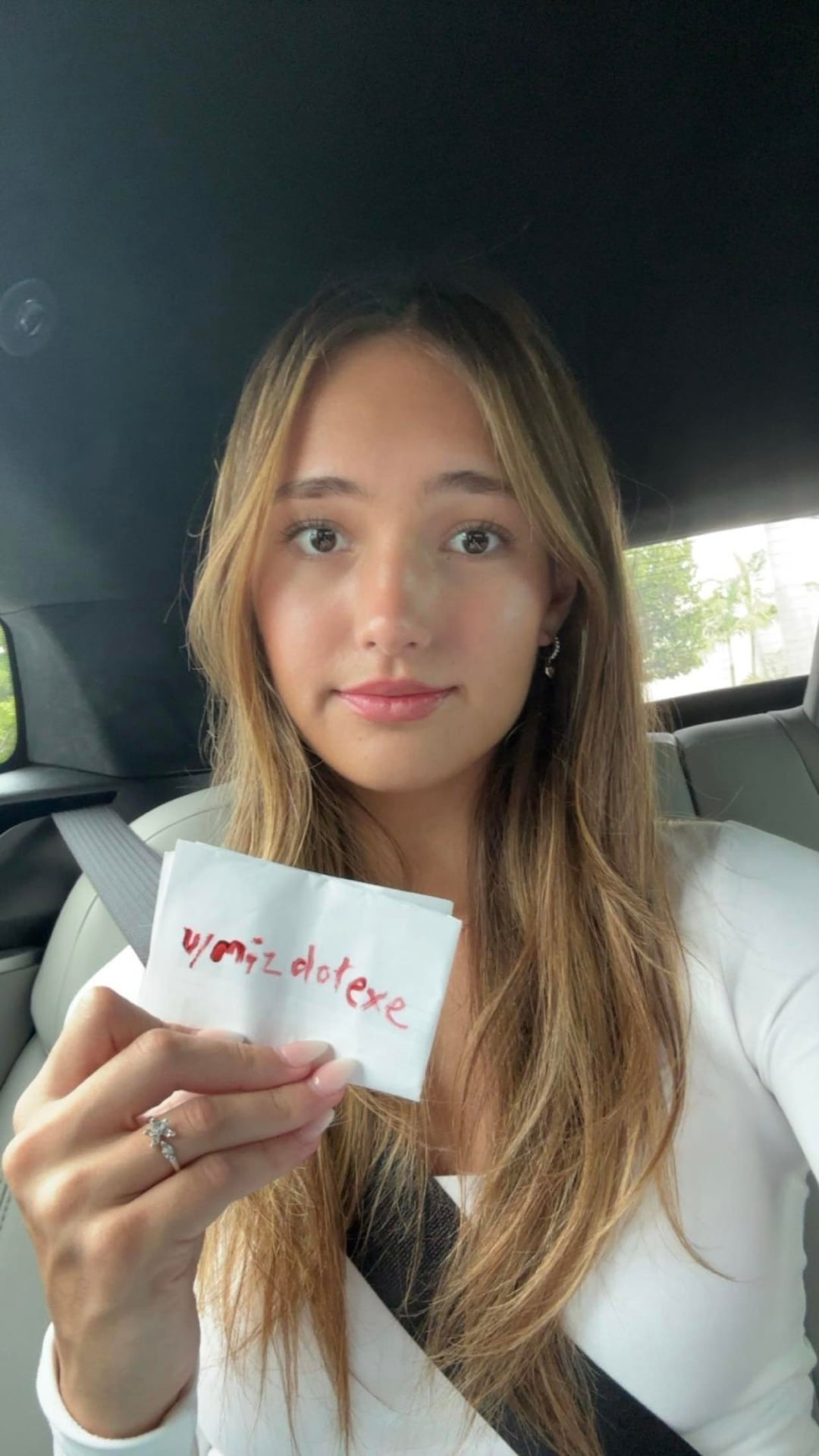 mizdotexe Hồng