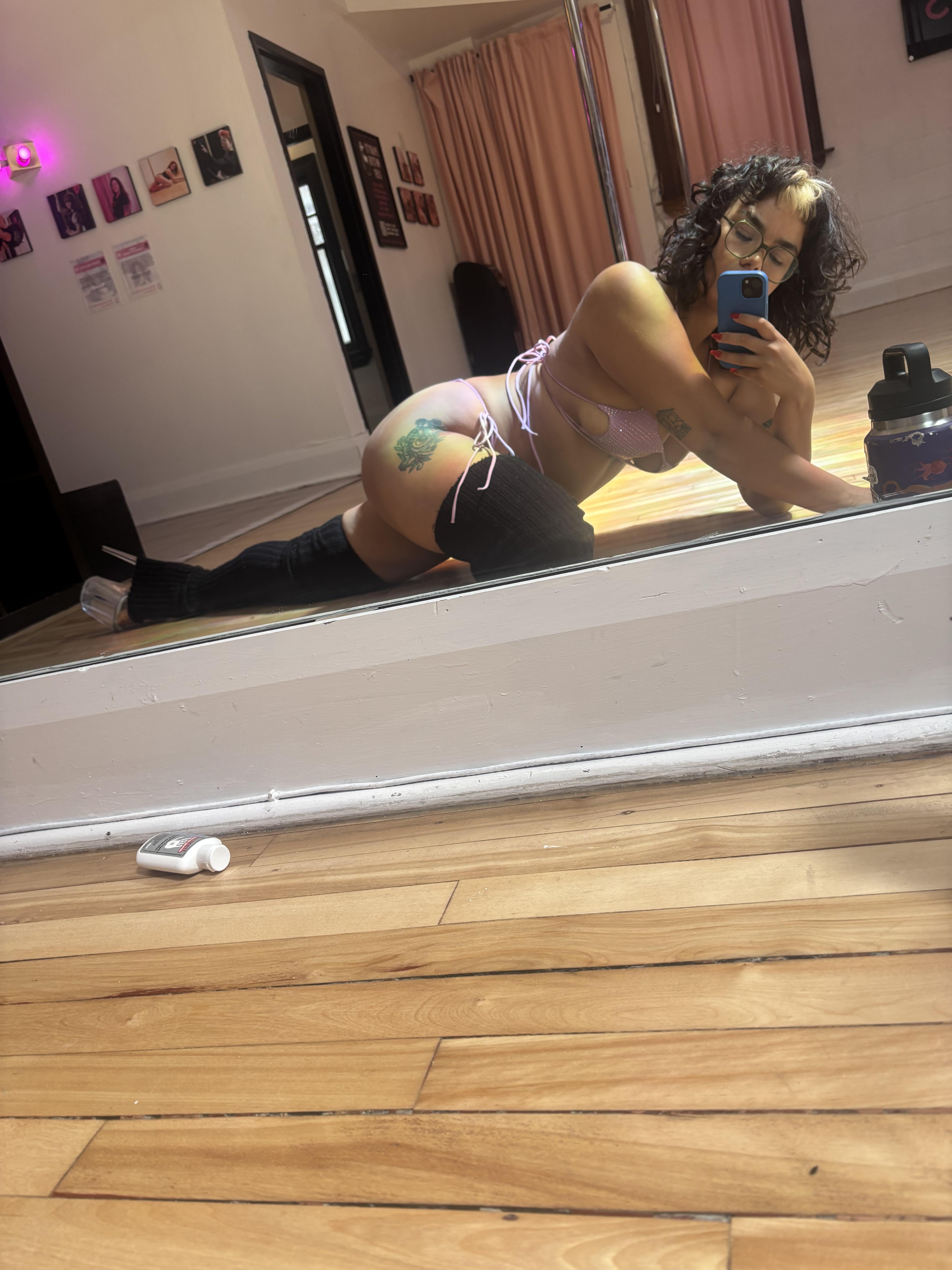 JasmineJuicyJett