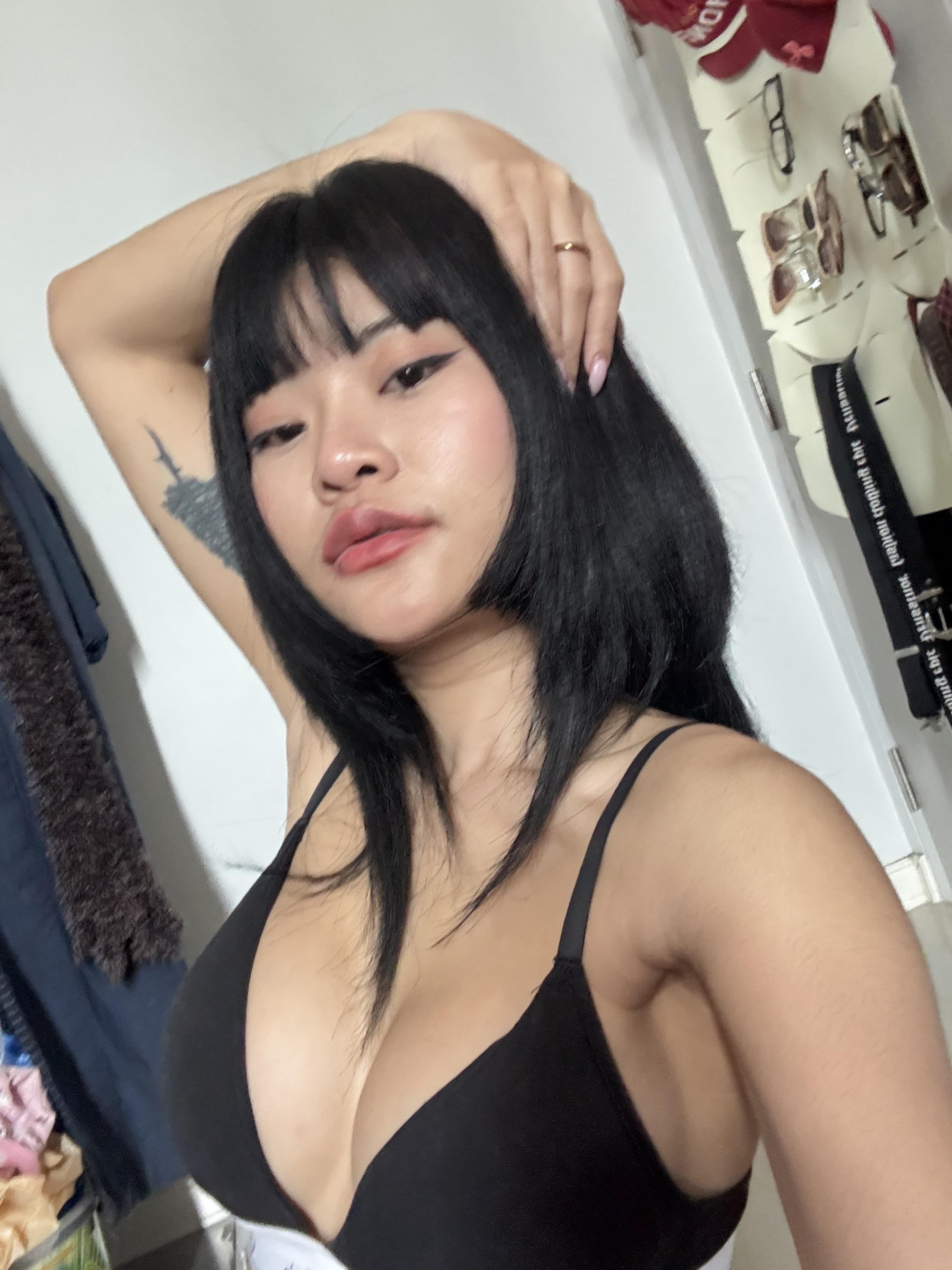 MsCardeno Cự