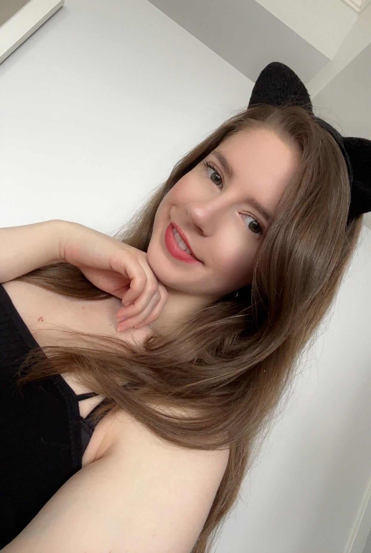 ellieraelol