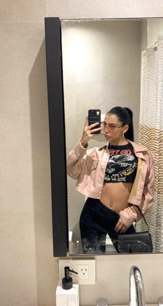 CrystalRoseKisses Harvey