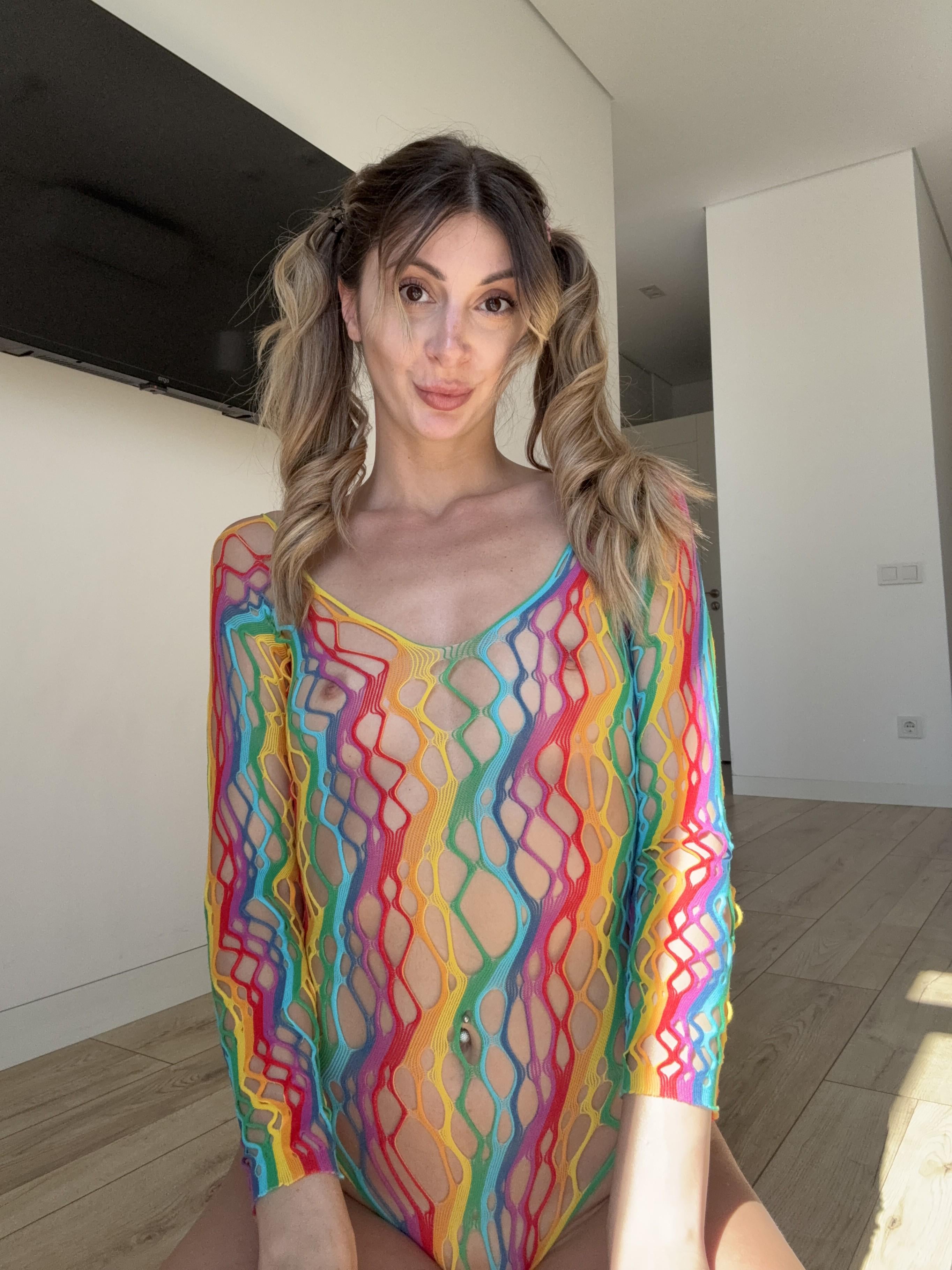 SaintsBeauty Wisozk