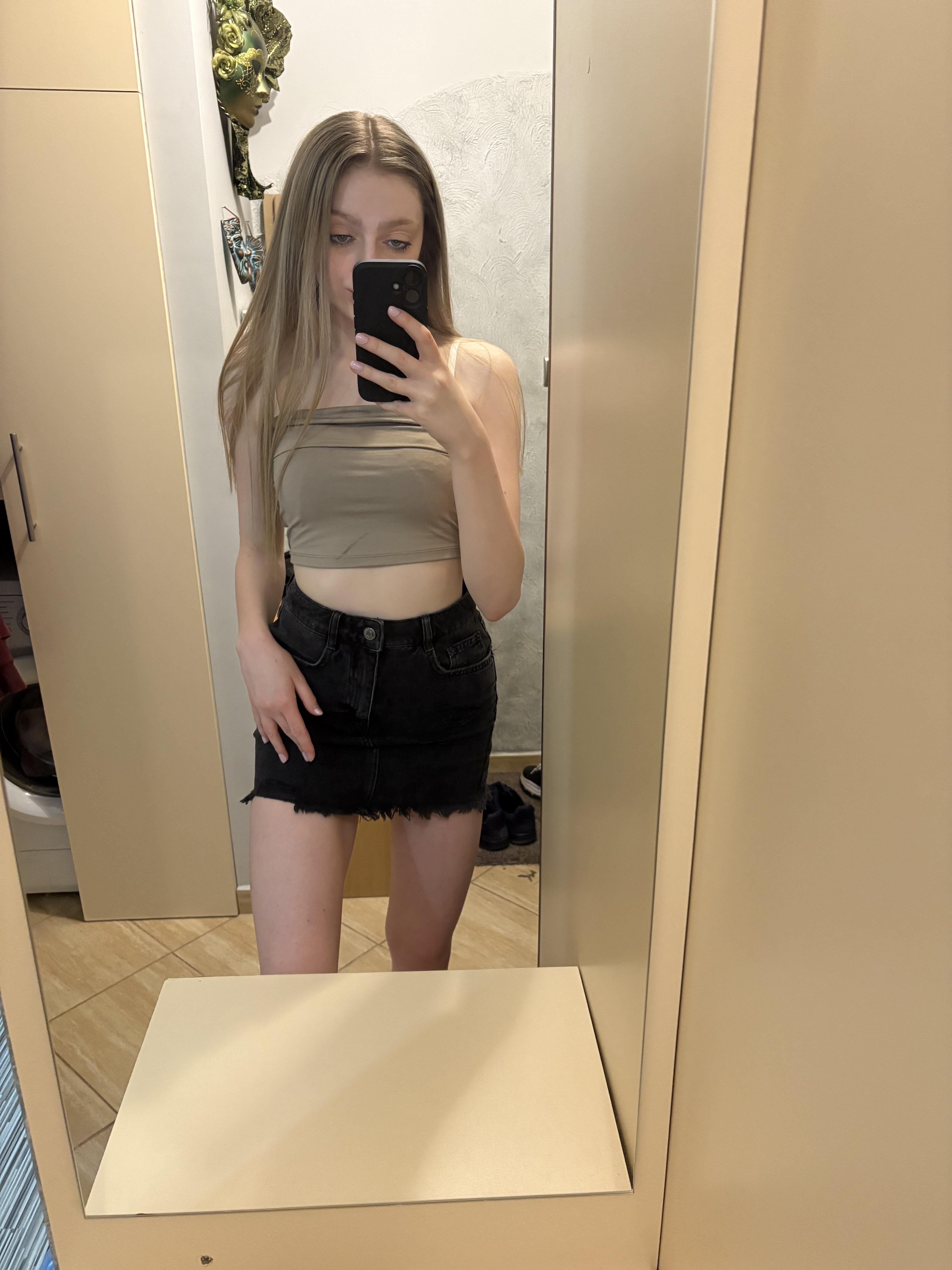 CrazyGoldenSiren