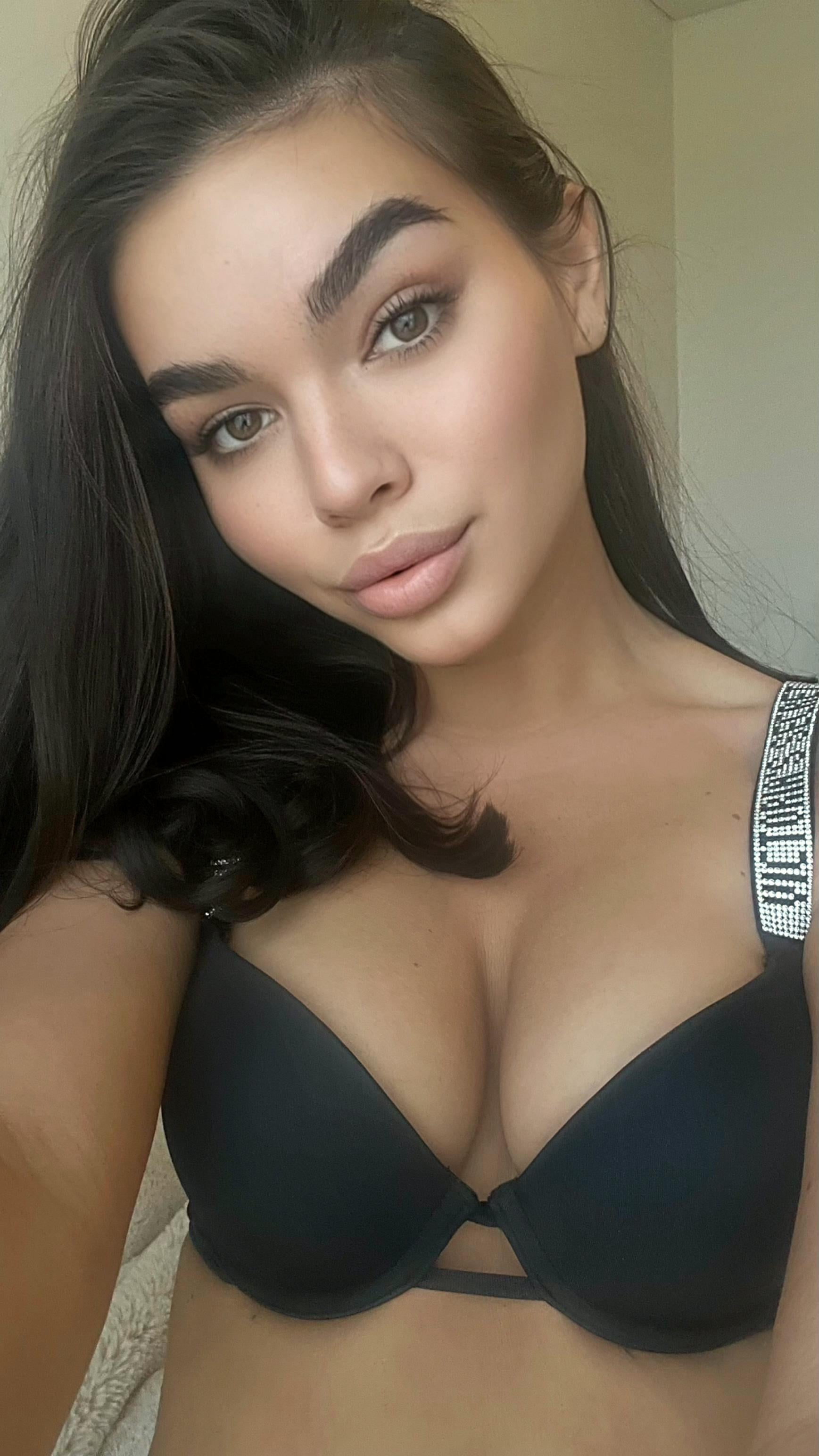 karlapapaya Adams