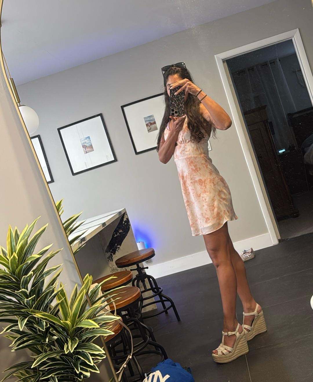 KindMirror8339 Smitham