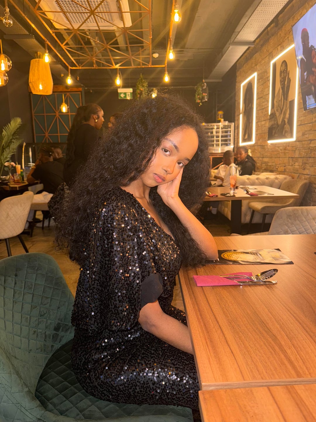 sparklesinterlude Triệu