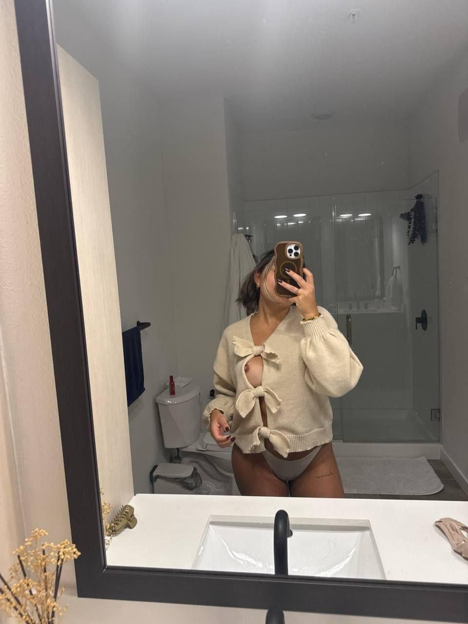 BeckySugarLips