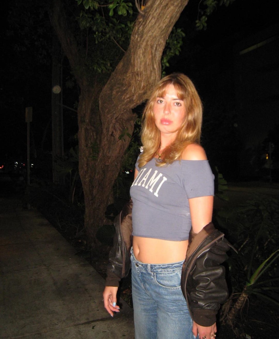 mynameisname56 B&ugrave;i