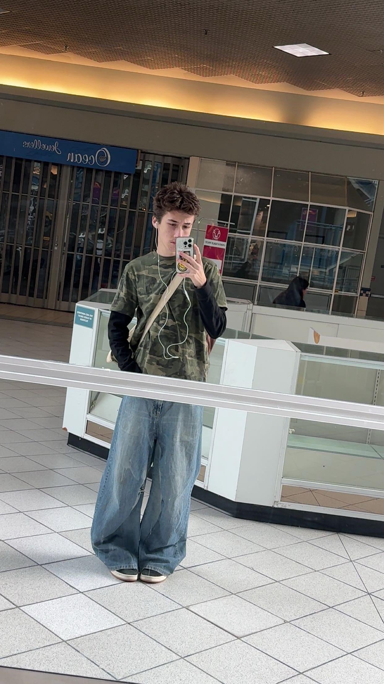 pinkknightontop Ngụy