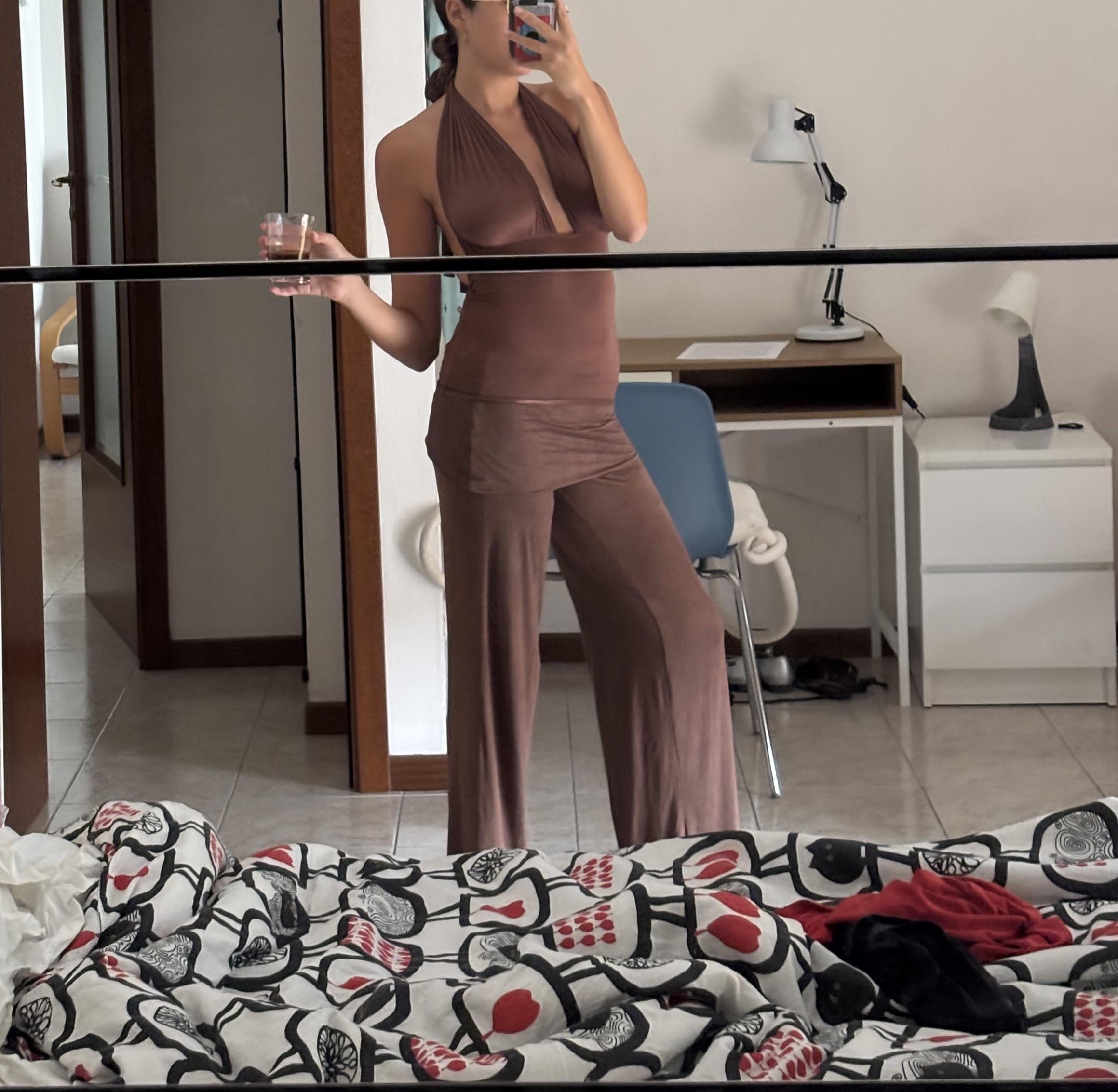 82772910 Lều
