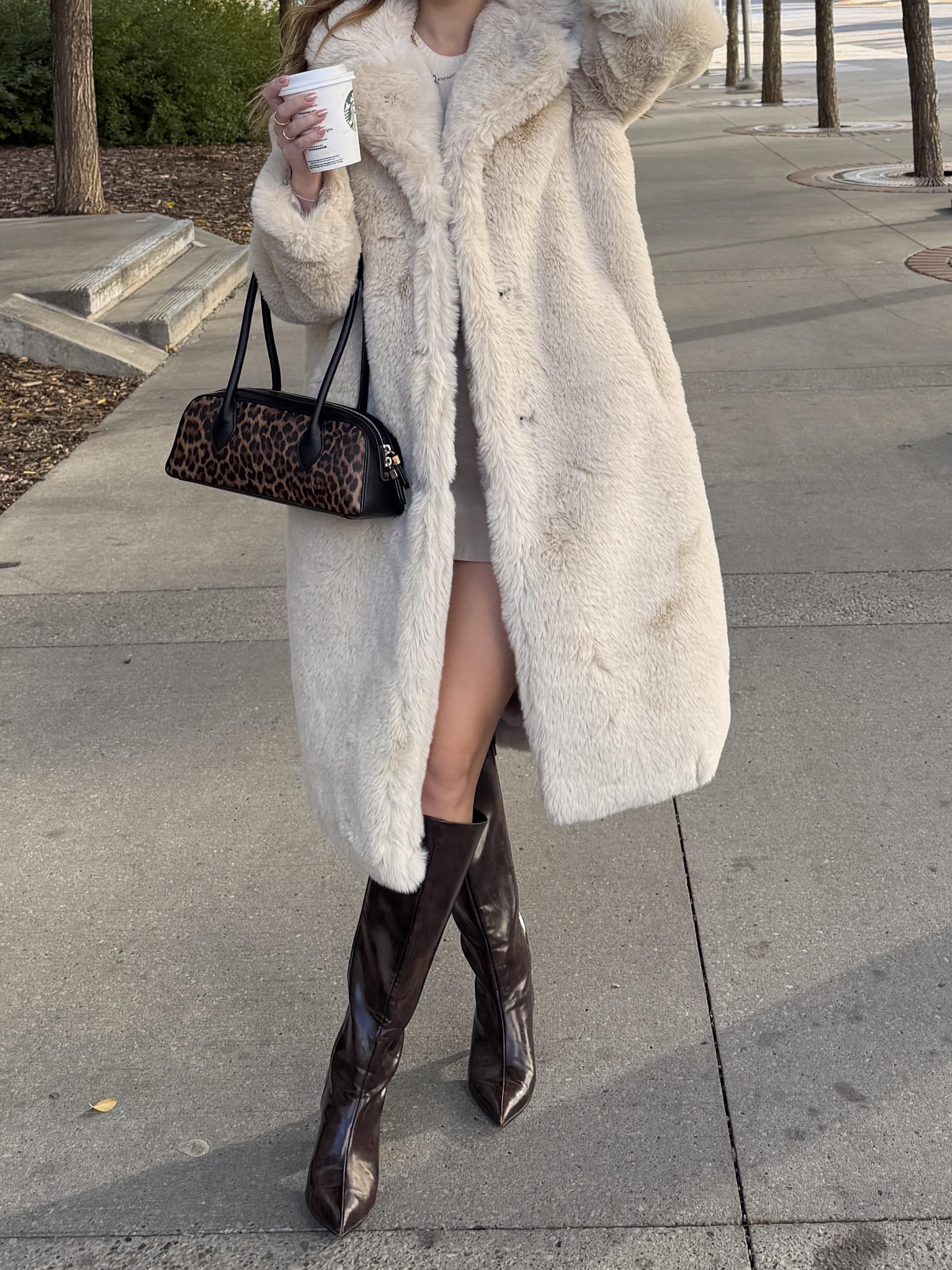 Whatspoppingurl Effertz