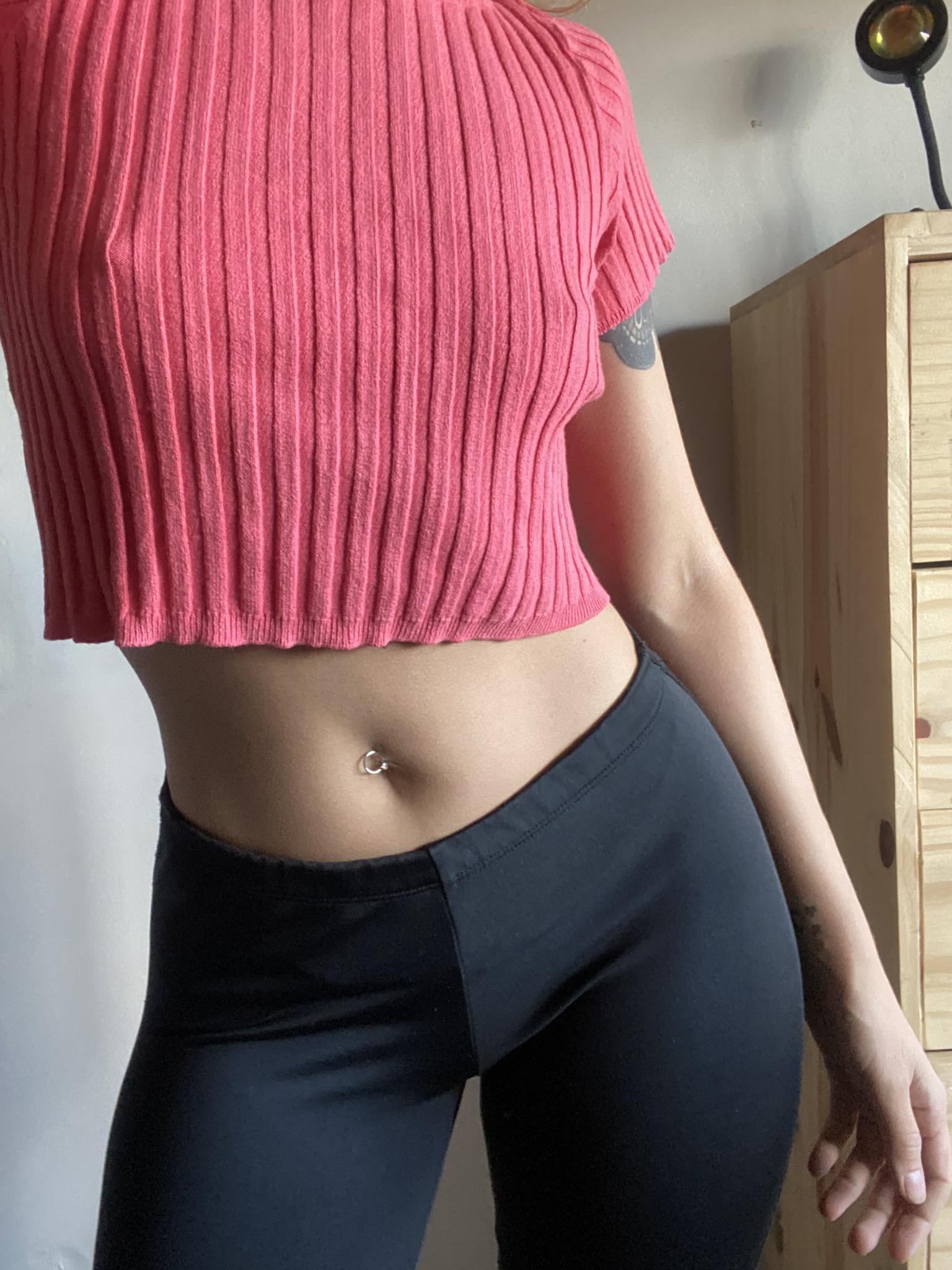 AcrobaticPianist767 Tòng
