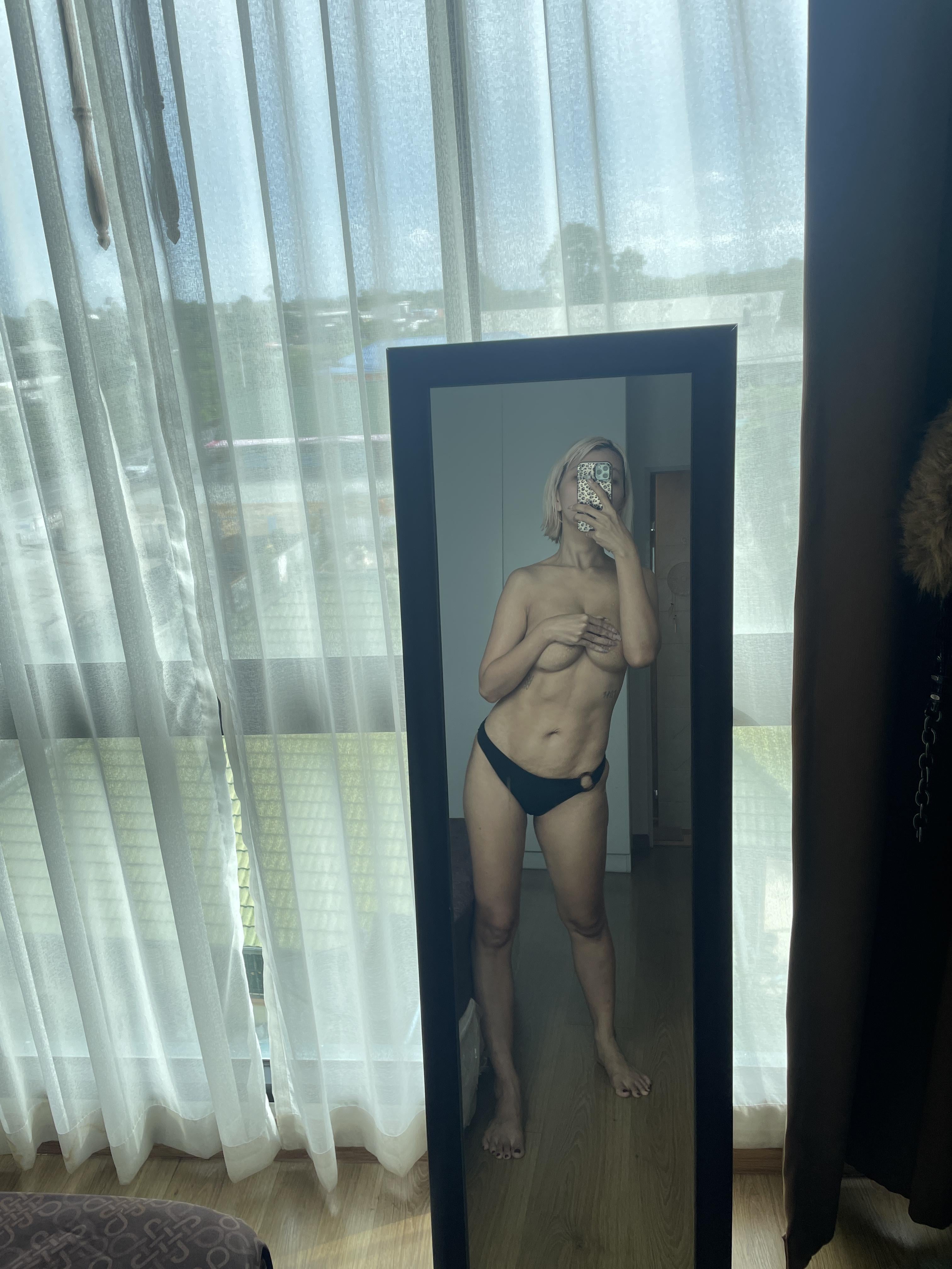 TwirlNibble Danh