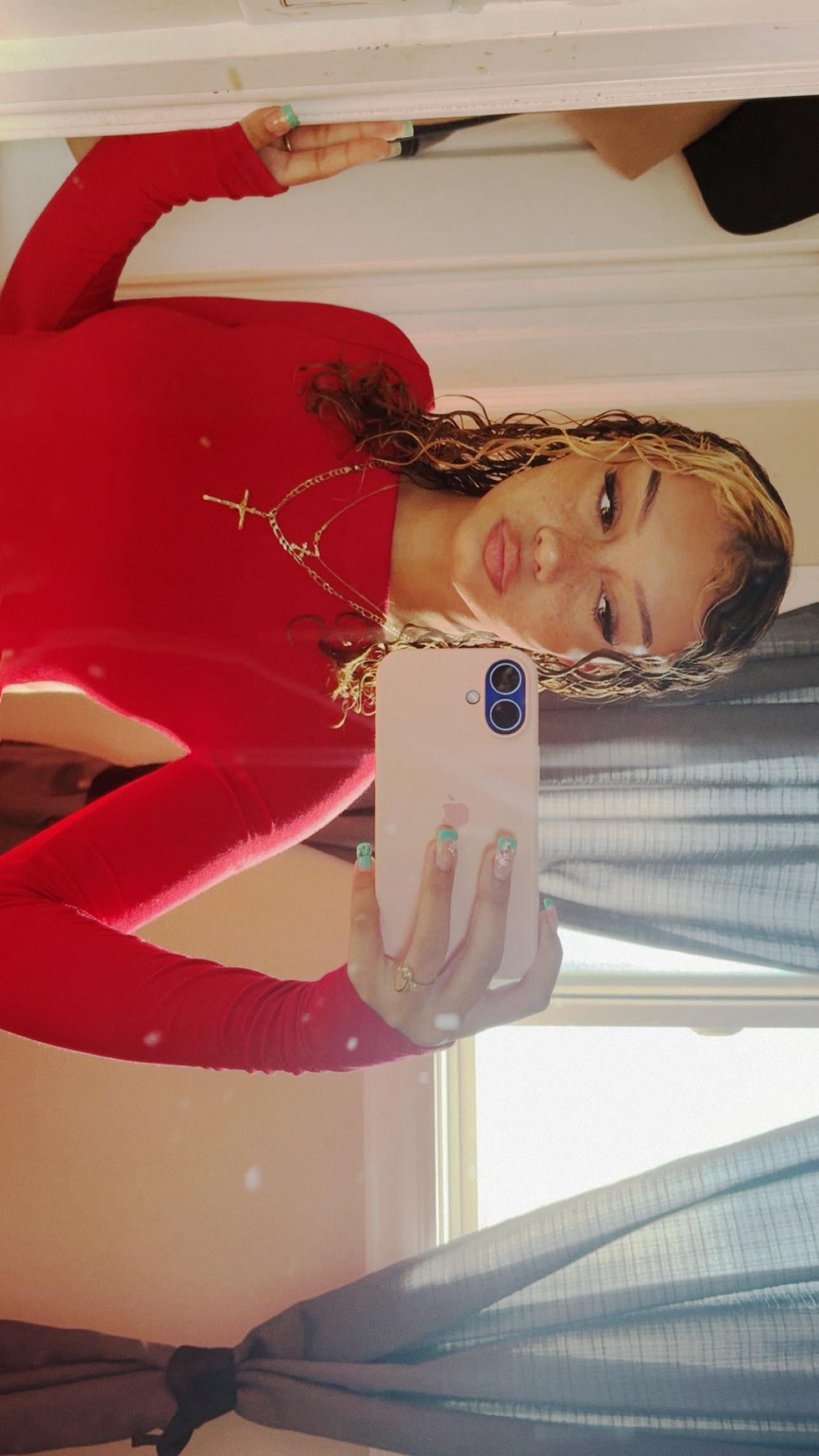 AdmirableTear9707 Dương