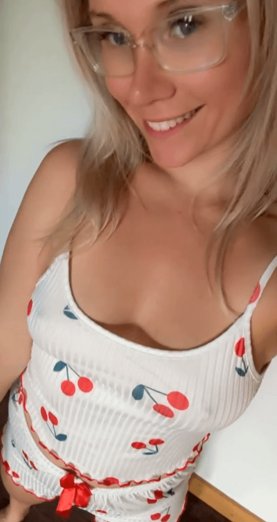 blondebunnyjenny