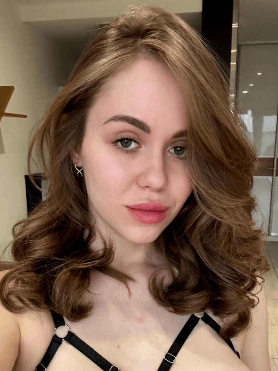SatinBabe13 Đoàn