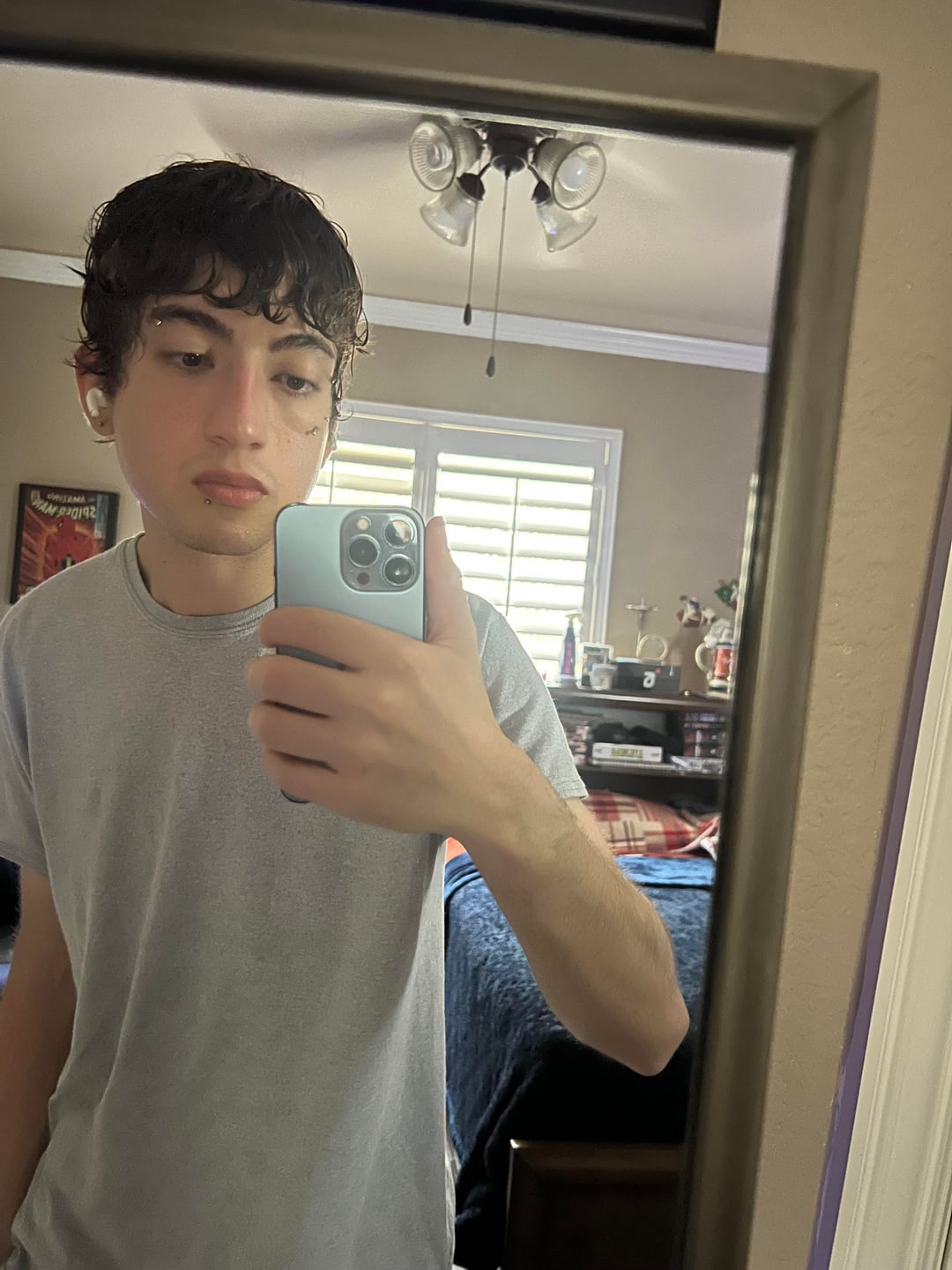 InterestingFlow2617 Trình