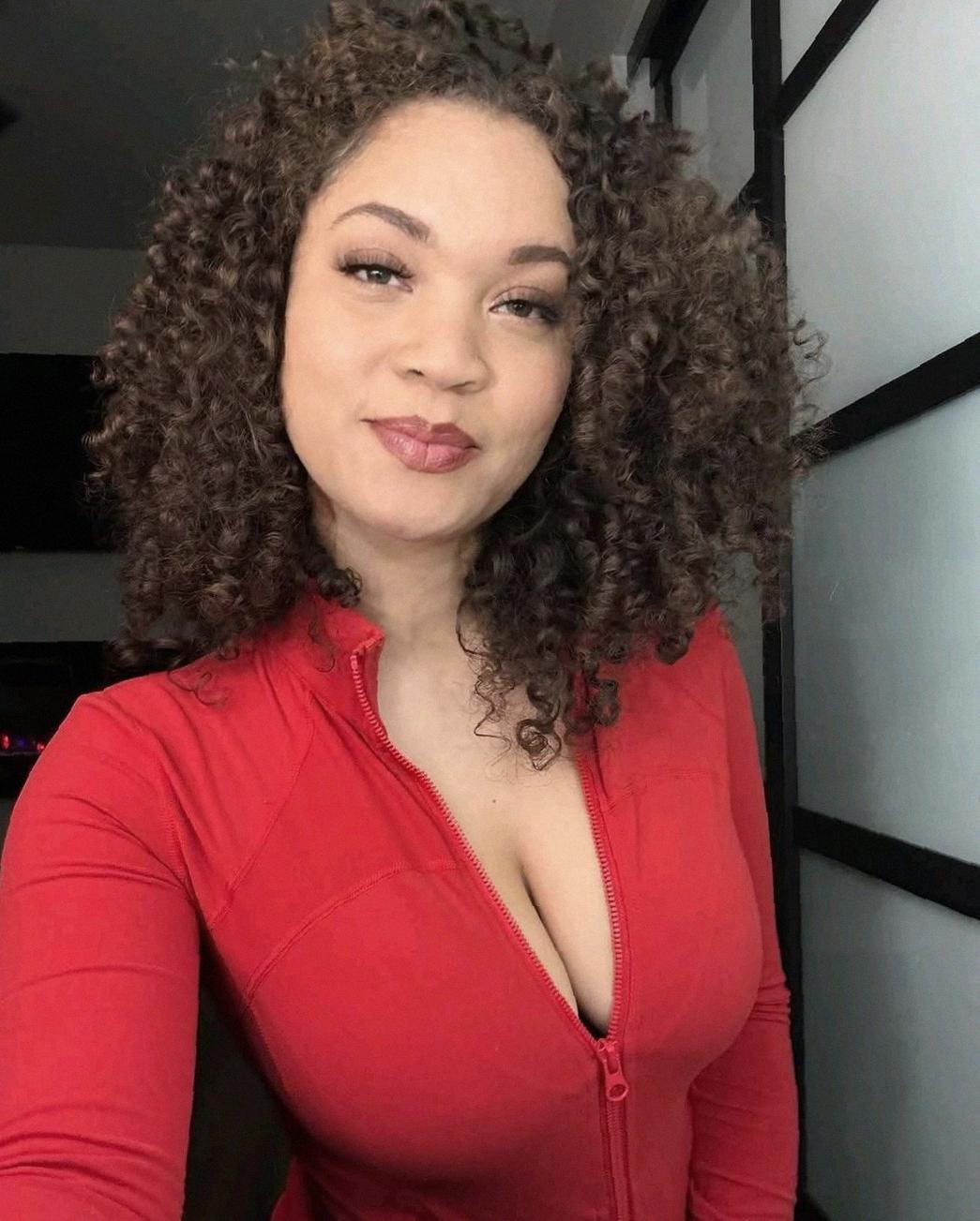 annabellecuddles Ong