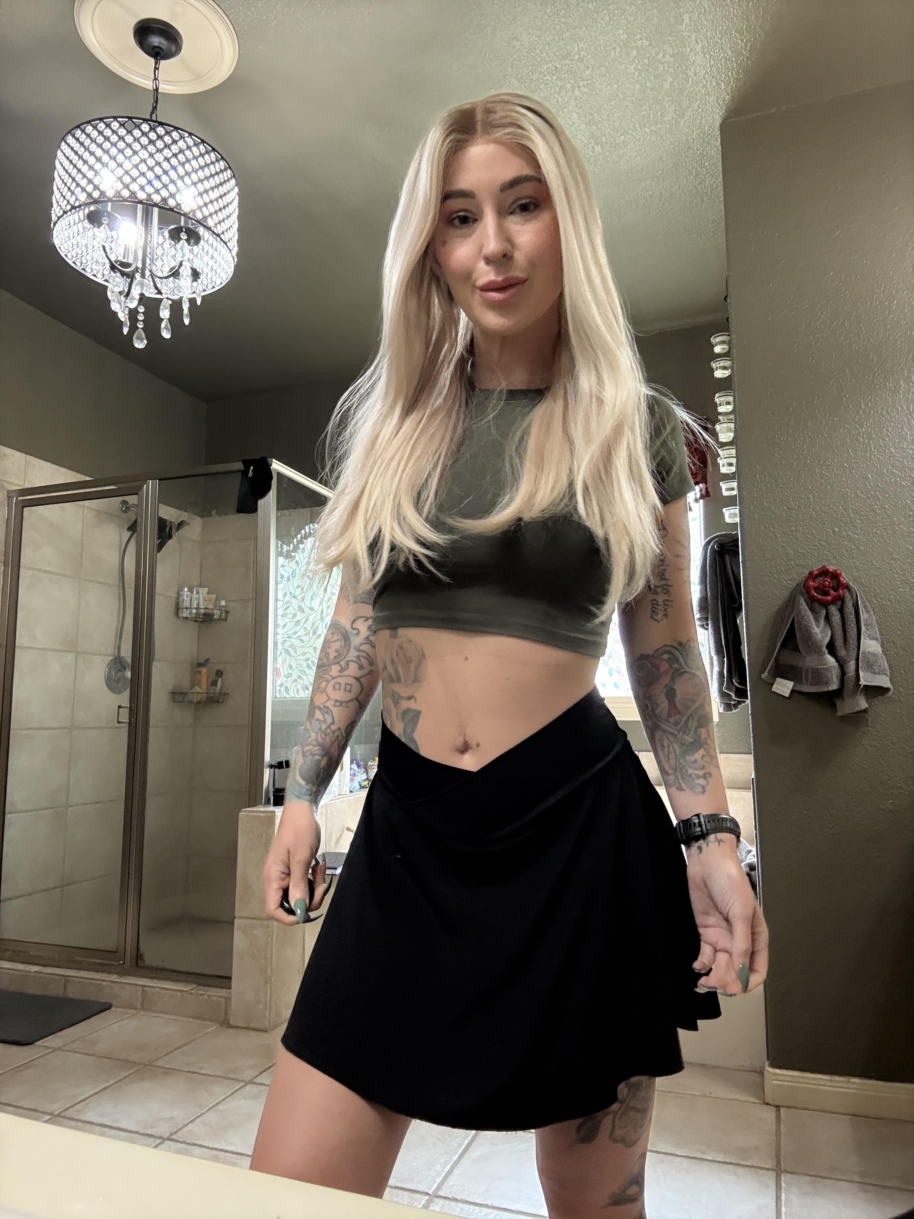 Kleio_Valentien Altenwerth