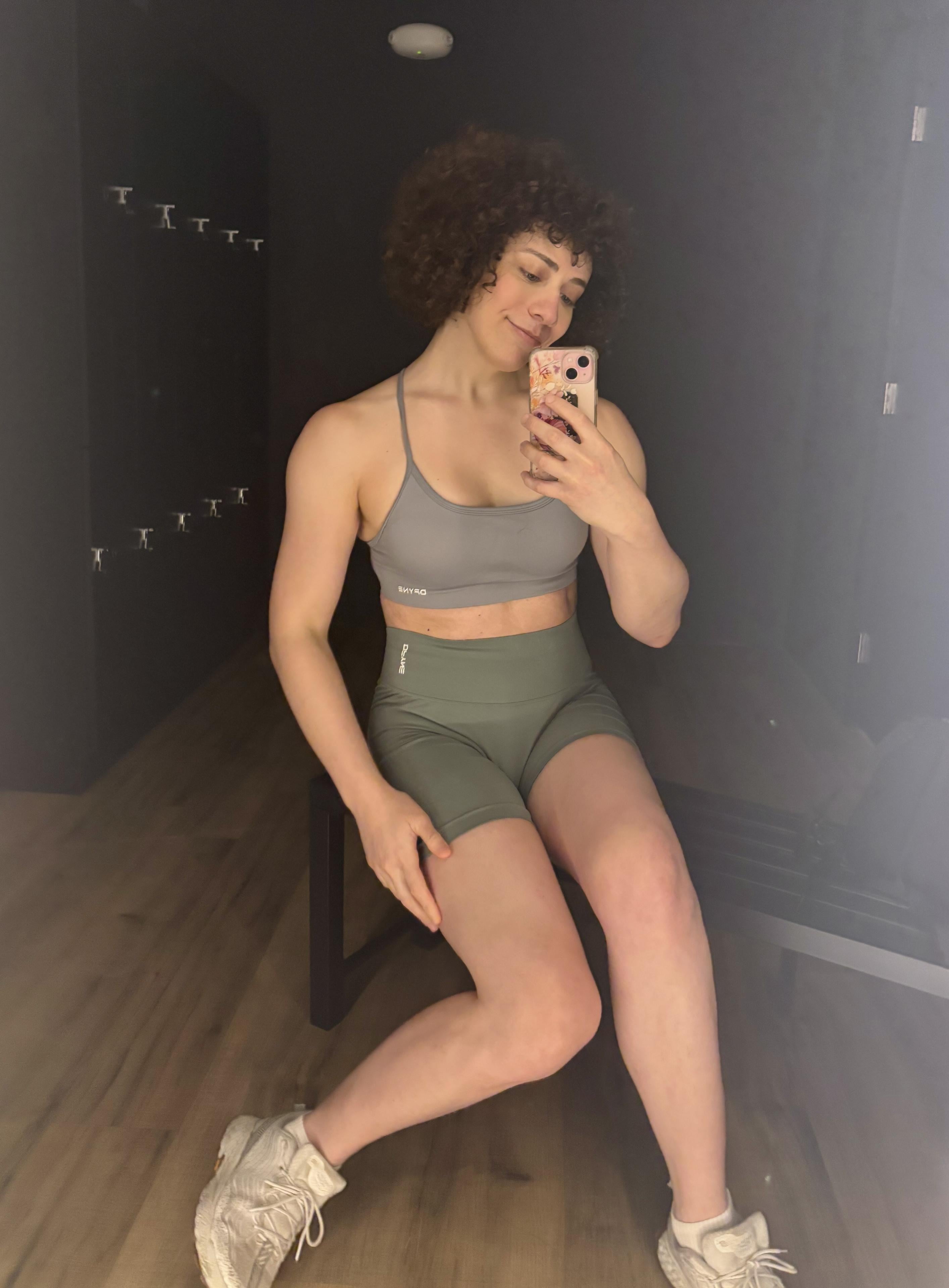 FunkingWholesome Thân