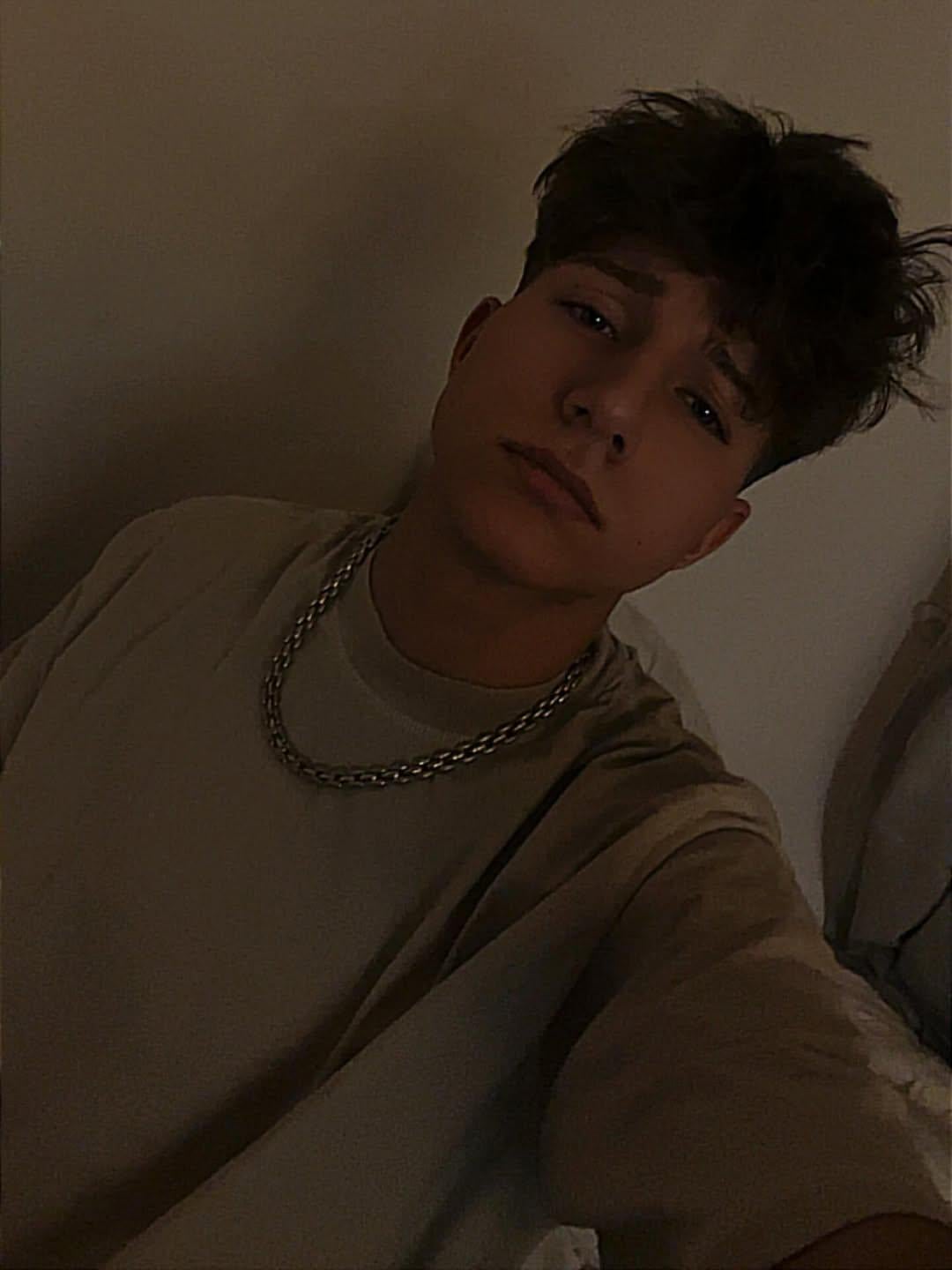 UniqueReality1265 Lô