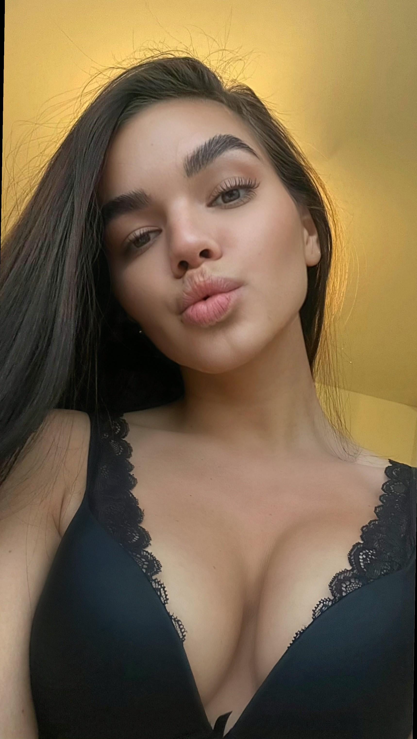 CielleSky Kertzmann
