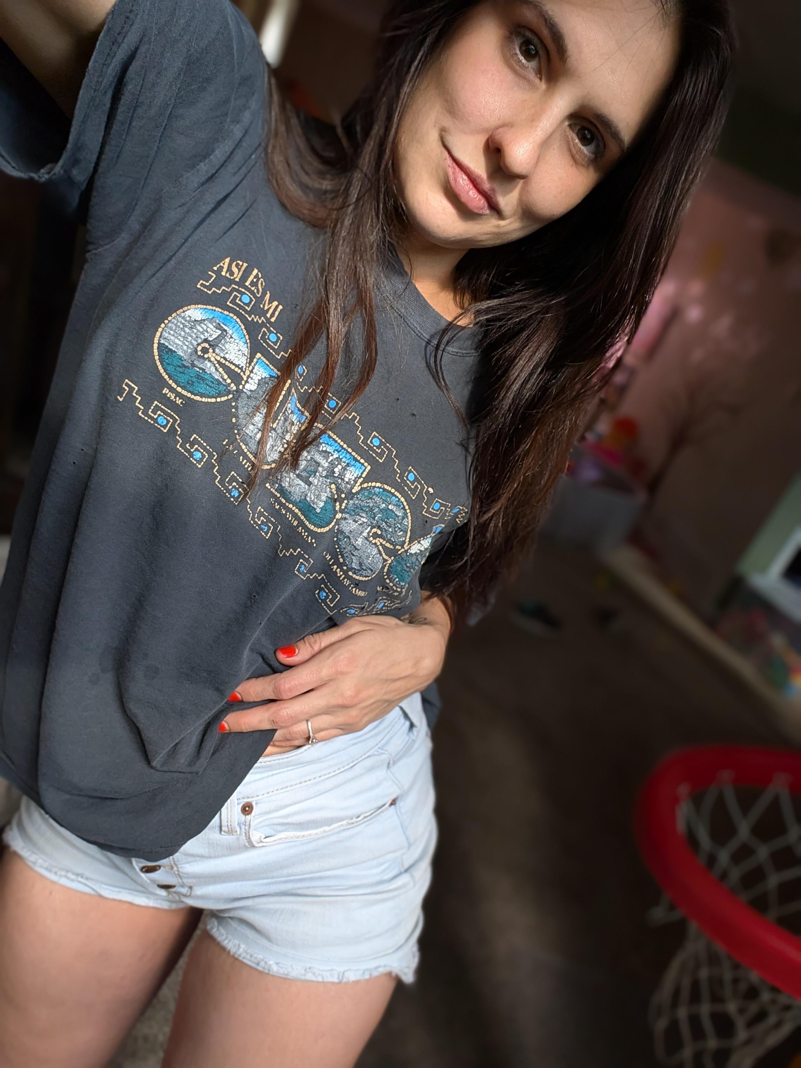 IDriveBarefoot Tống