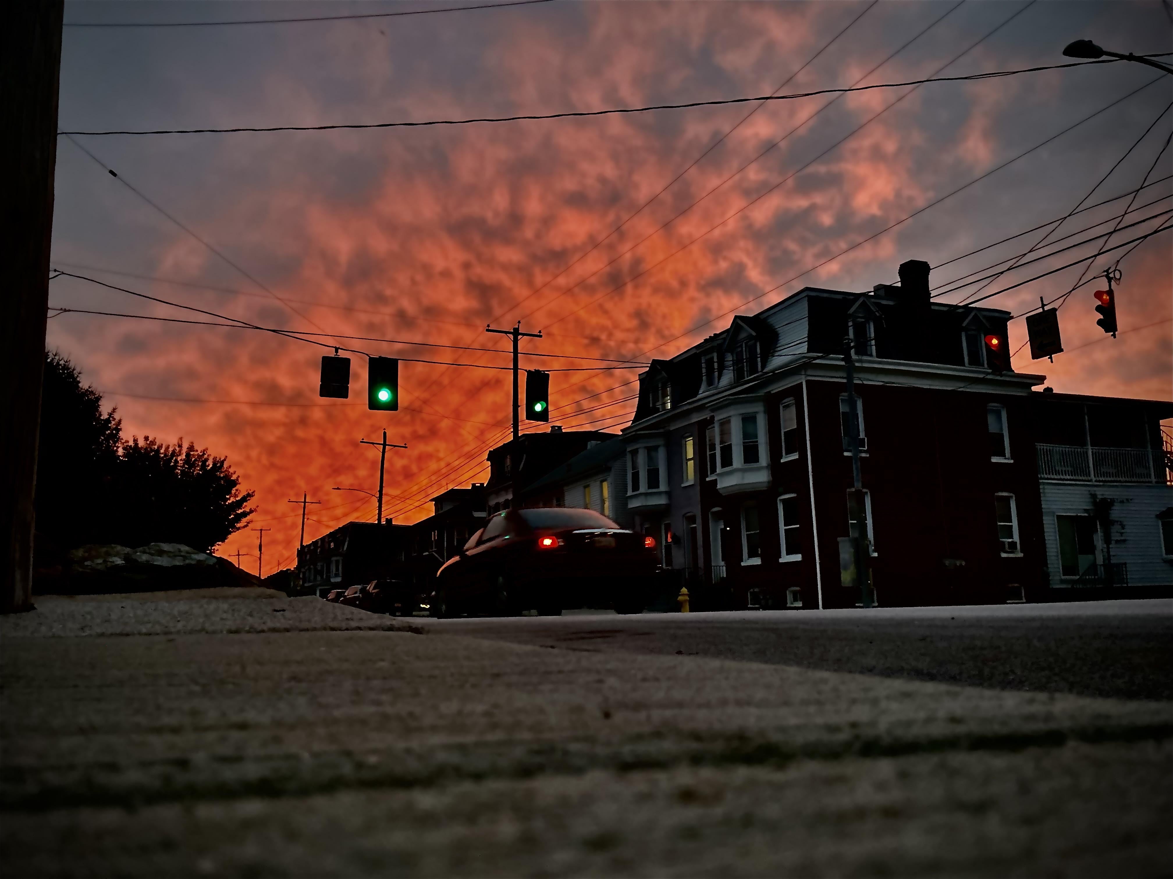 RightPause5084 Phạm