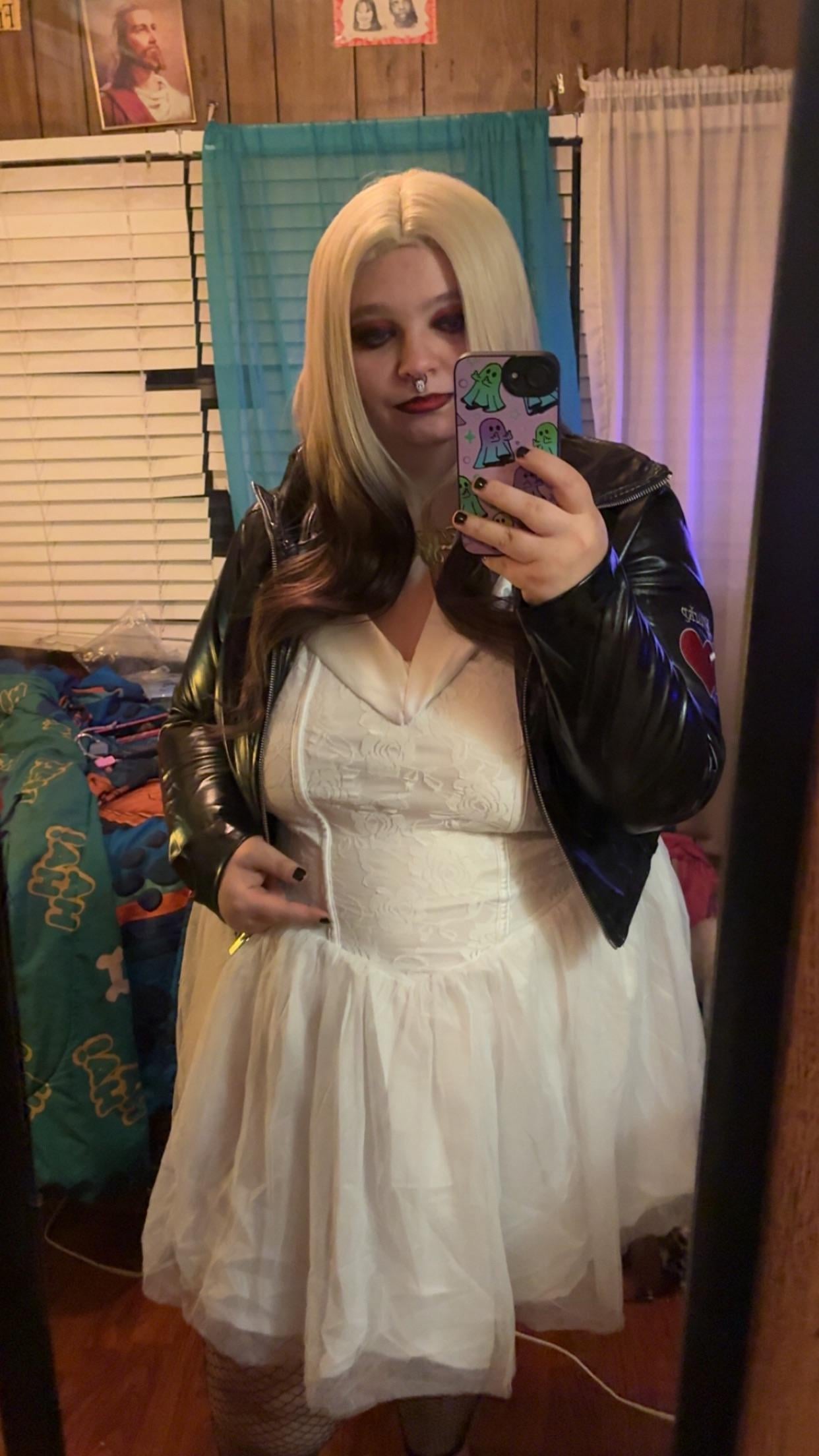 GothicVampireQueen25