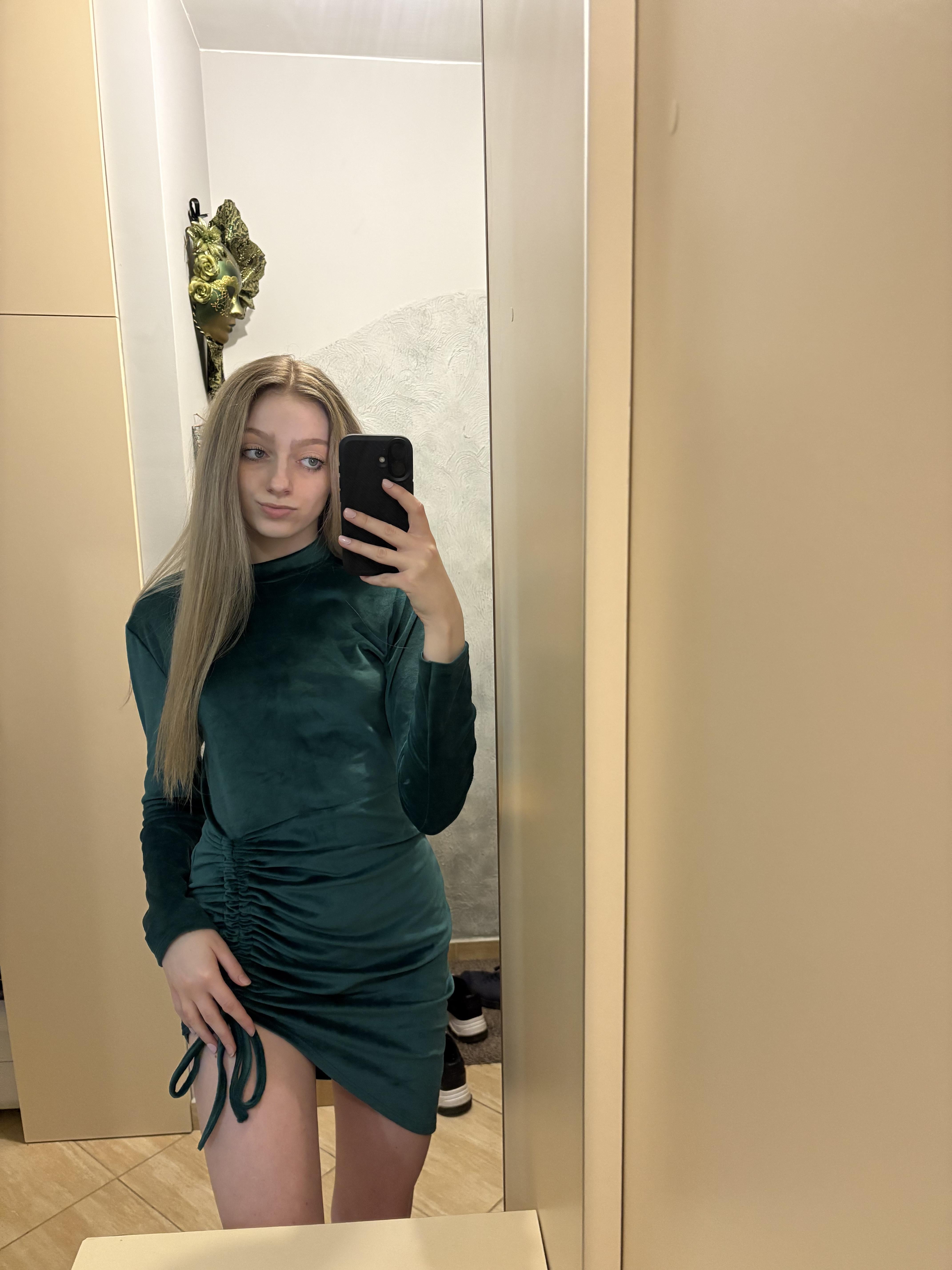 CrazyGoldenSiren Kautzer