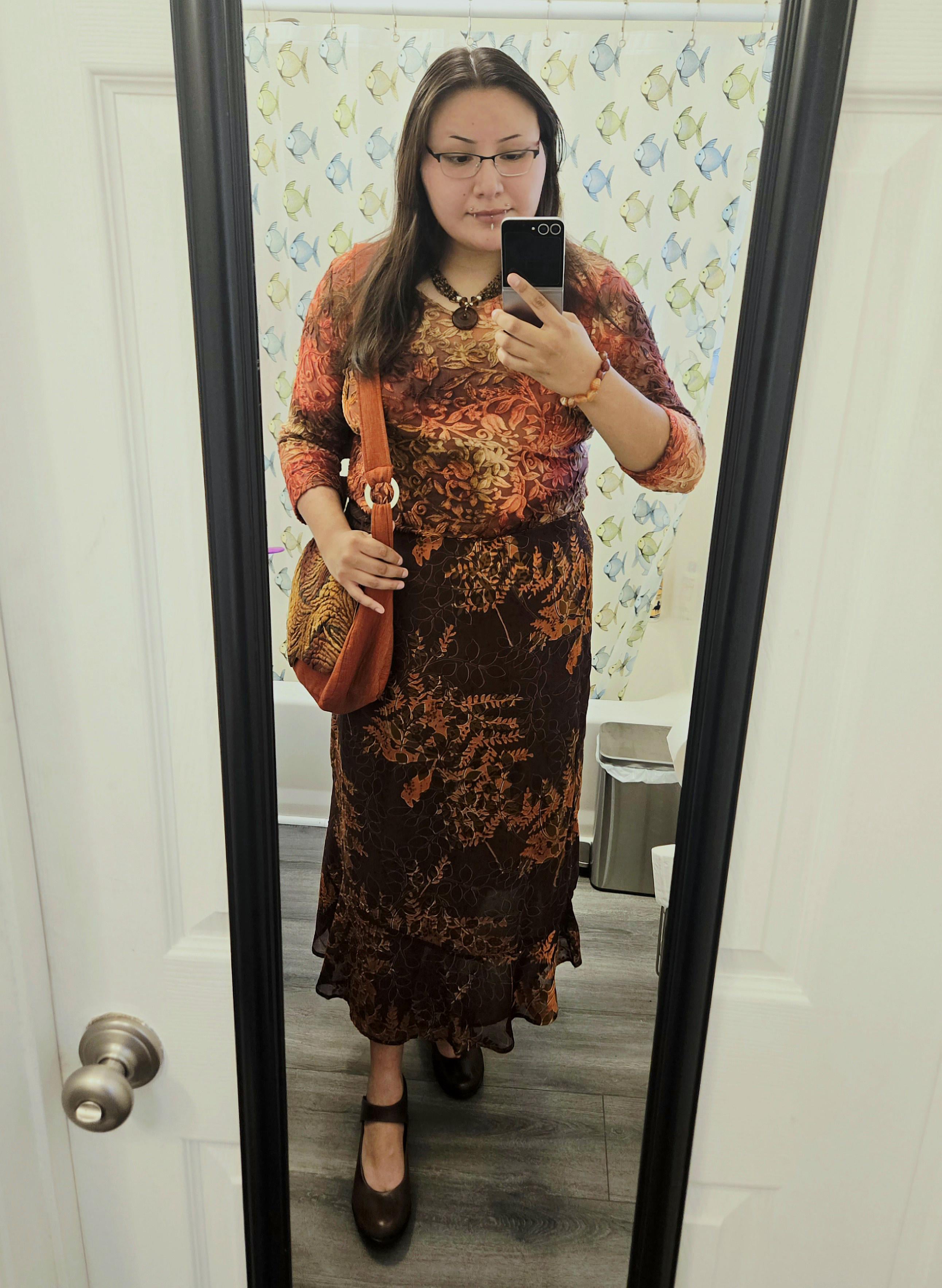 coffincedar Hoàng