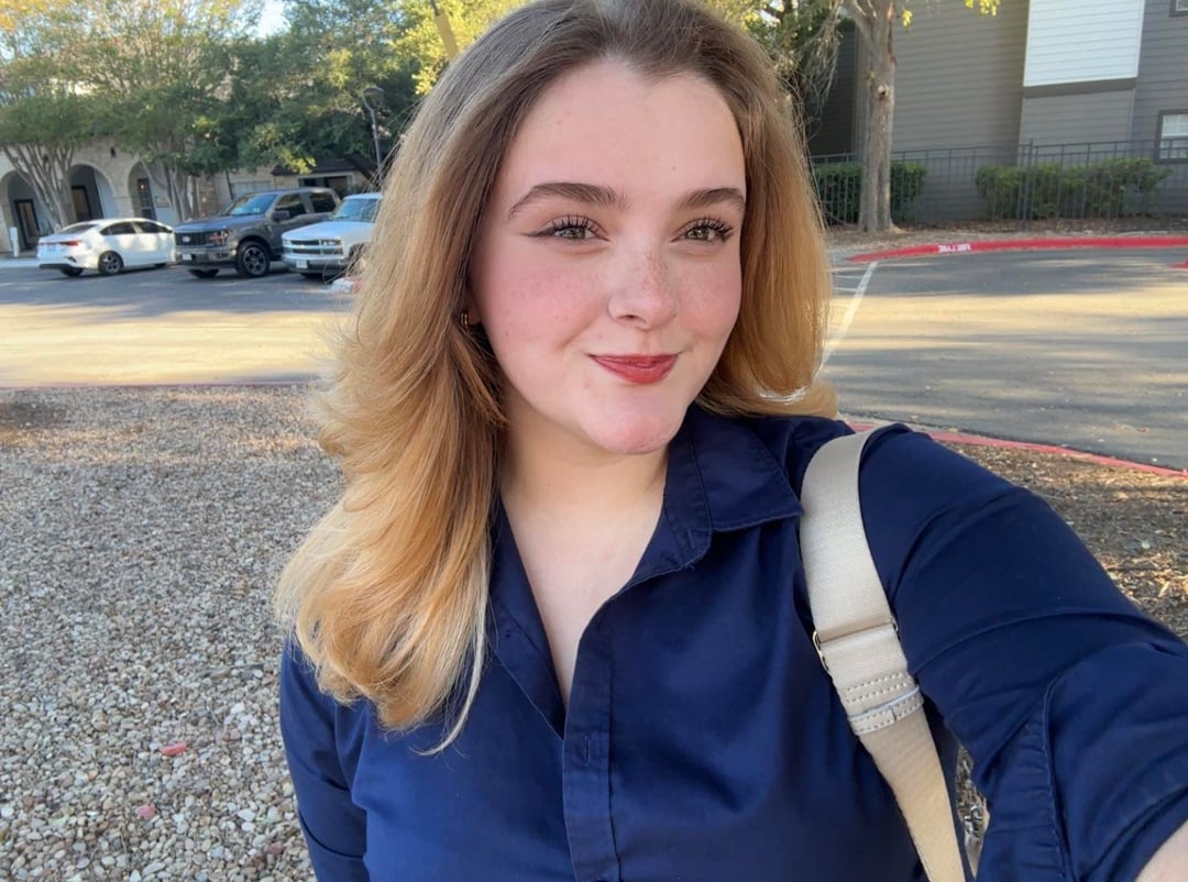 SolidIndependent98 Đổng